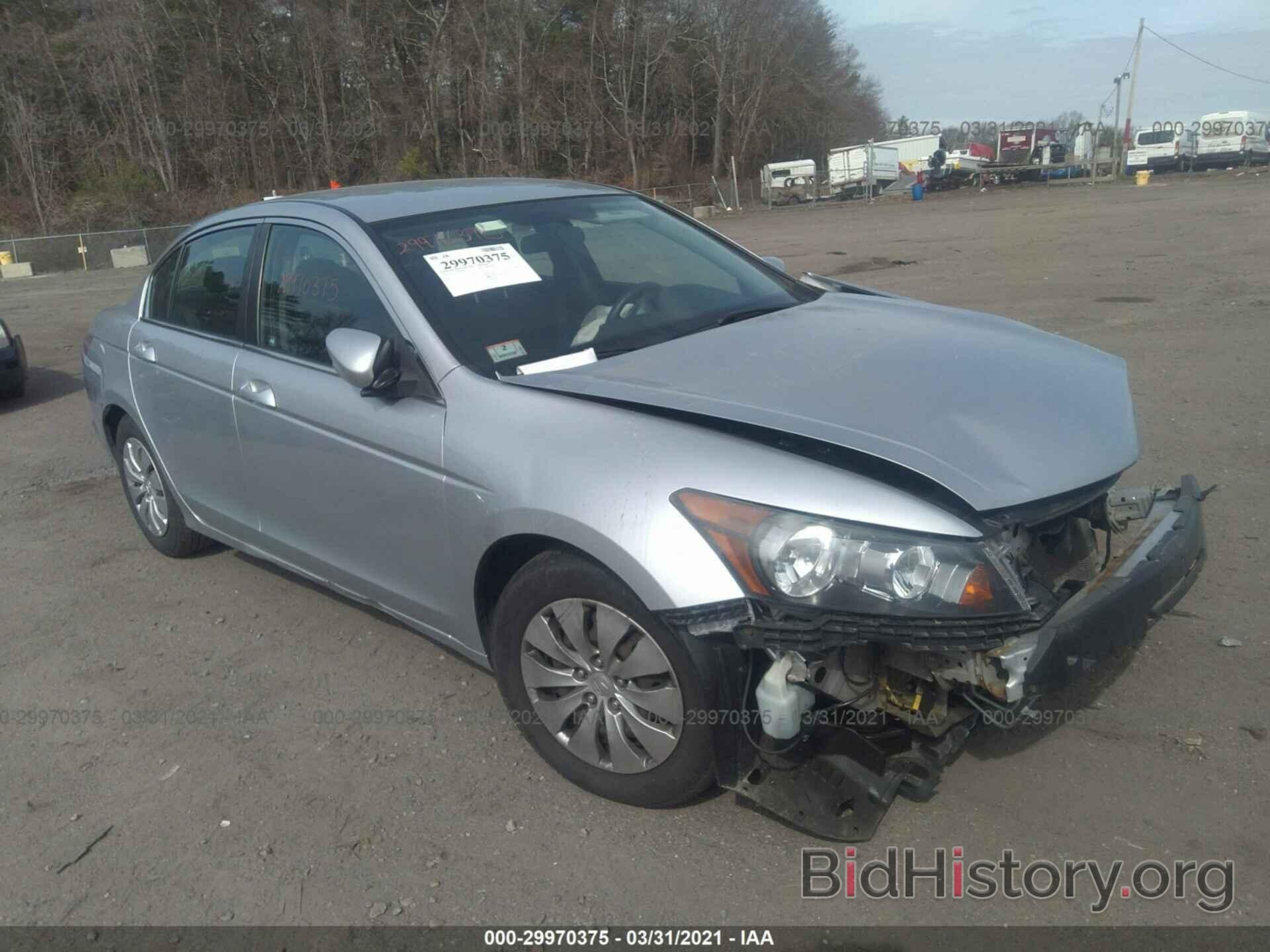 Photo 1HGCP2F37AA032124 - HONDA ACCORD SDN 2010