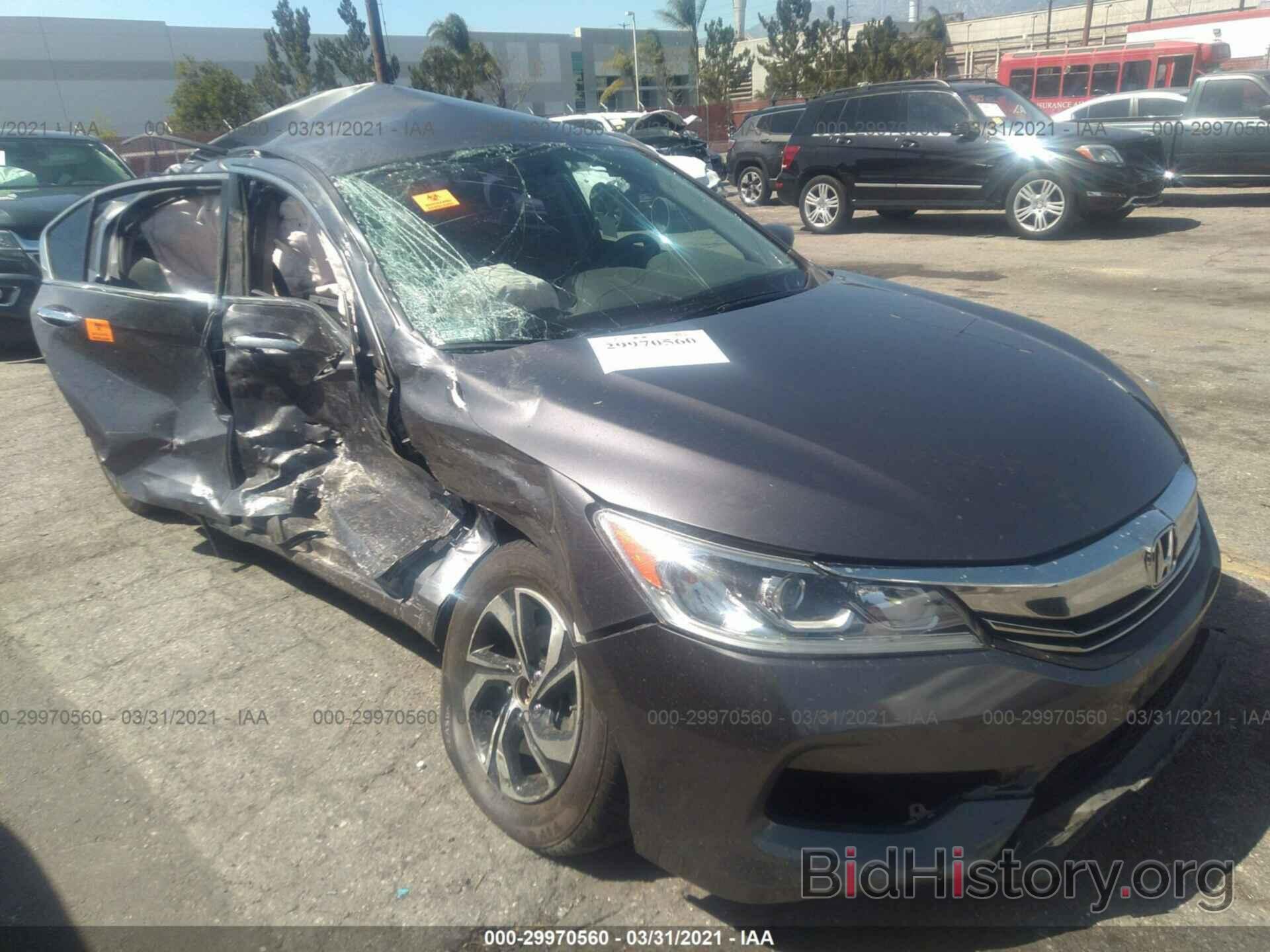 Photo 1HGCR2F31HA010043 - HONDA ACCORD SEDAN 2017