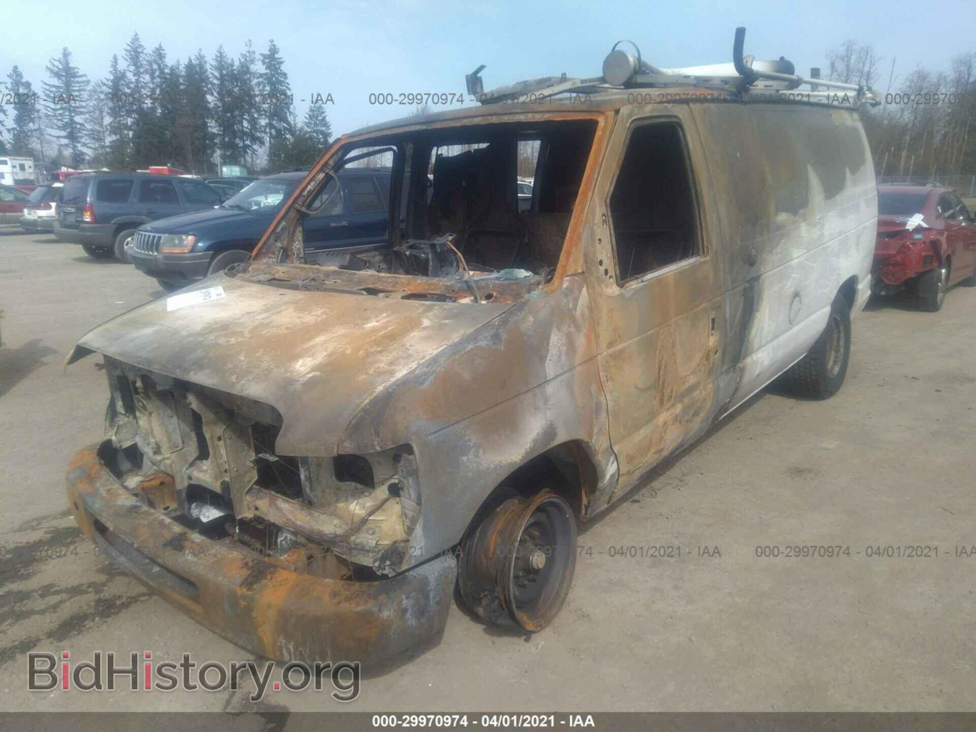 2010 FORD ECONOLINE CARGO VAN - VIN: 1FTNE2EL2ADA43058 - Фото 2