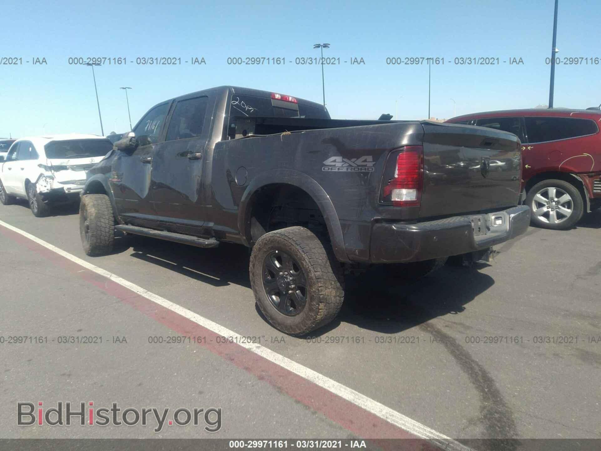 2017 RAM 2500 - VIN: 3C6UR5FL7HG581355 - Фото 3