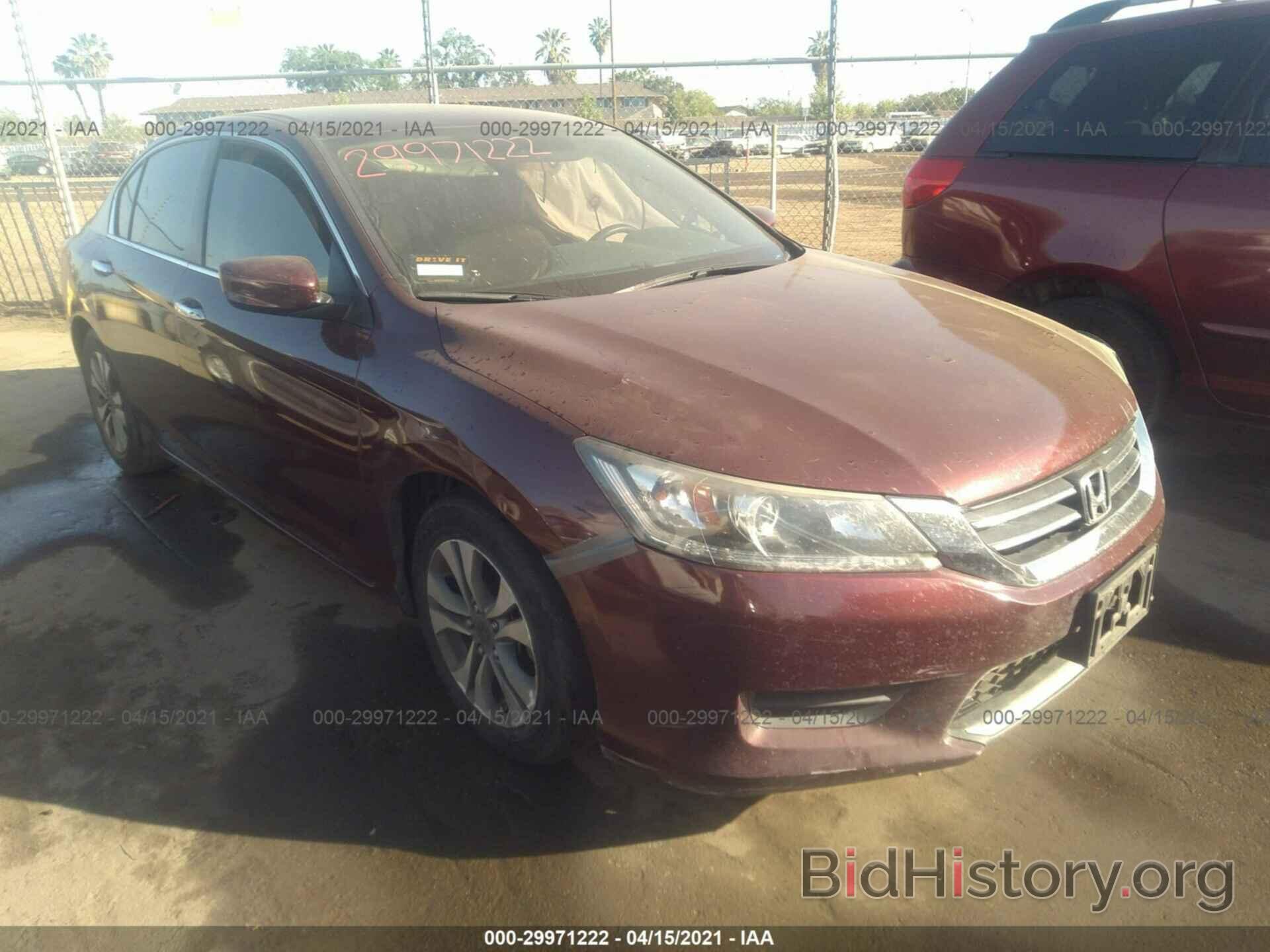 Photo 1HGCR2F37EA301500 - HONDA ACCORD SEDAN 2014