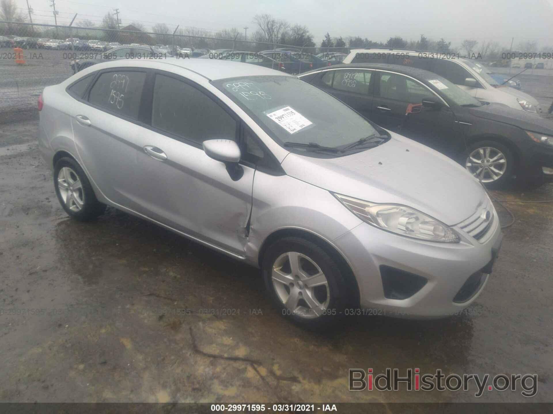 Photo 3FADP4AJ8CM170092 - FORD FIESTA 2012