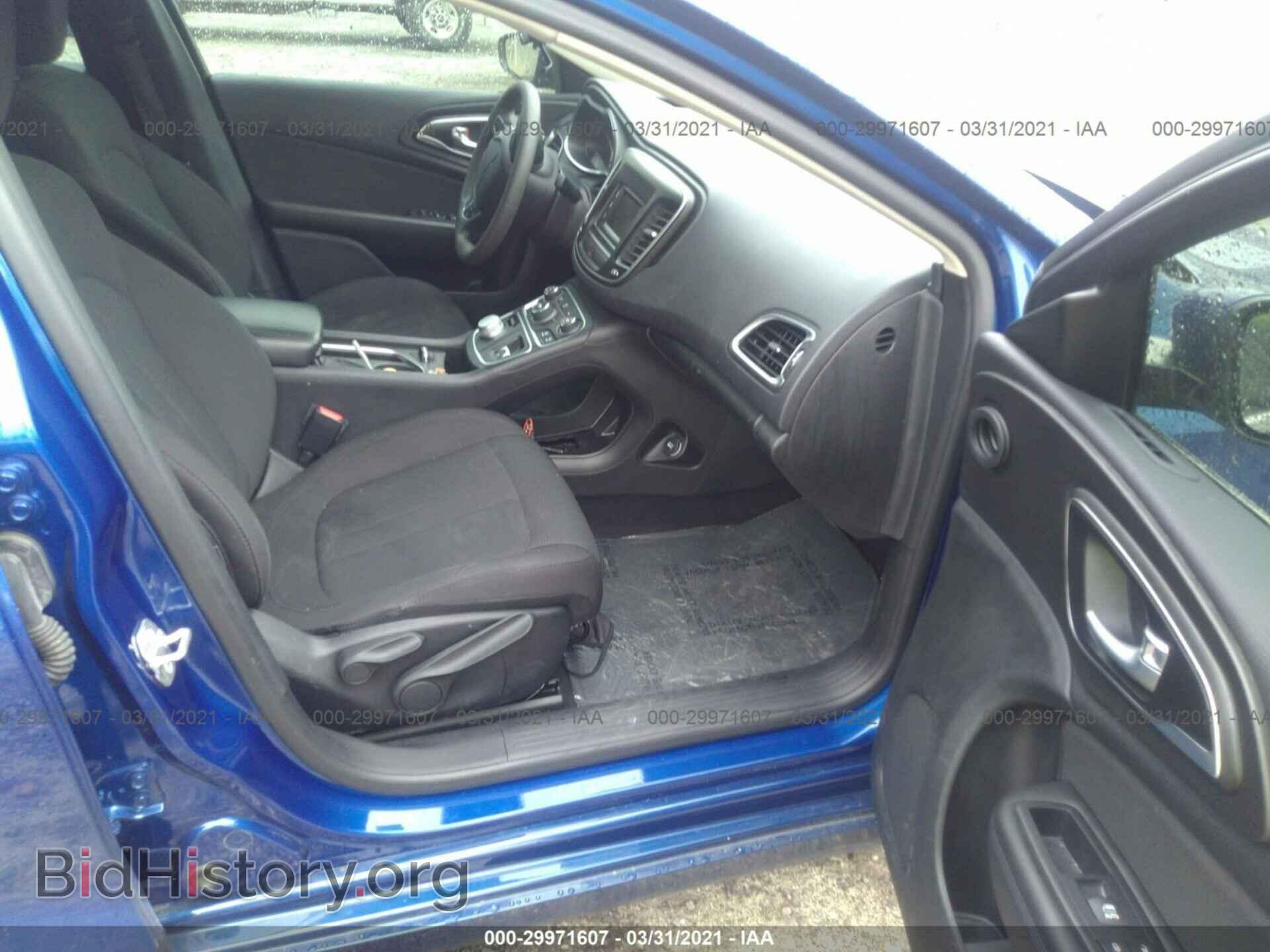 2016 CHRYSLER 200 - VIN: 1C3CCCAB3GN157769 - Photo 5
