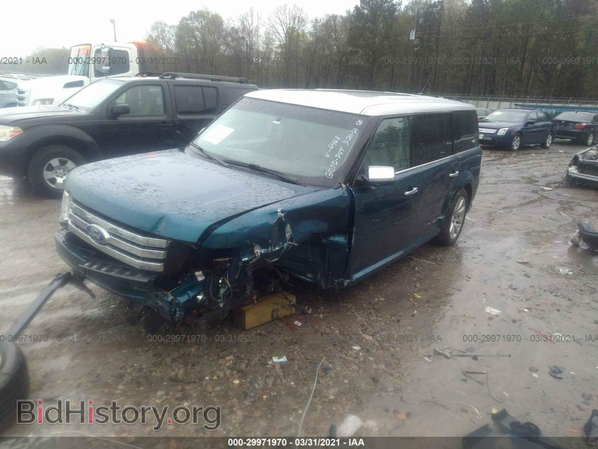 2011 FORD FLEX - VIN: 2FMGK5DC2BBD26468 - Photo 2