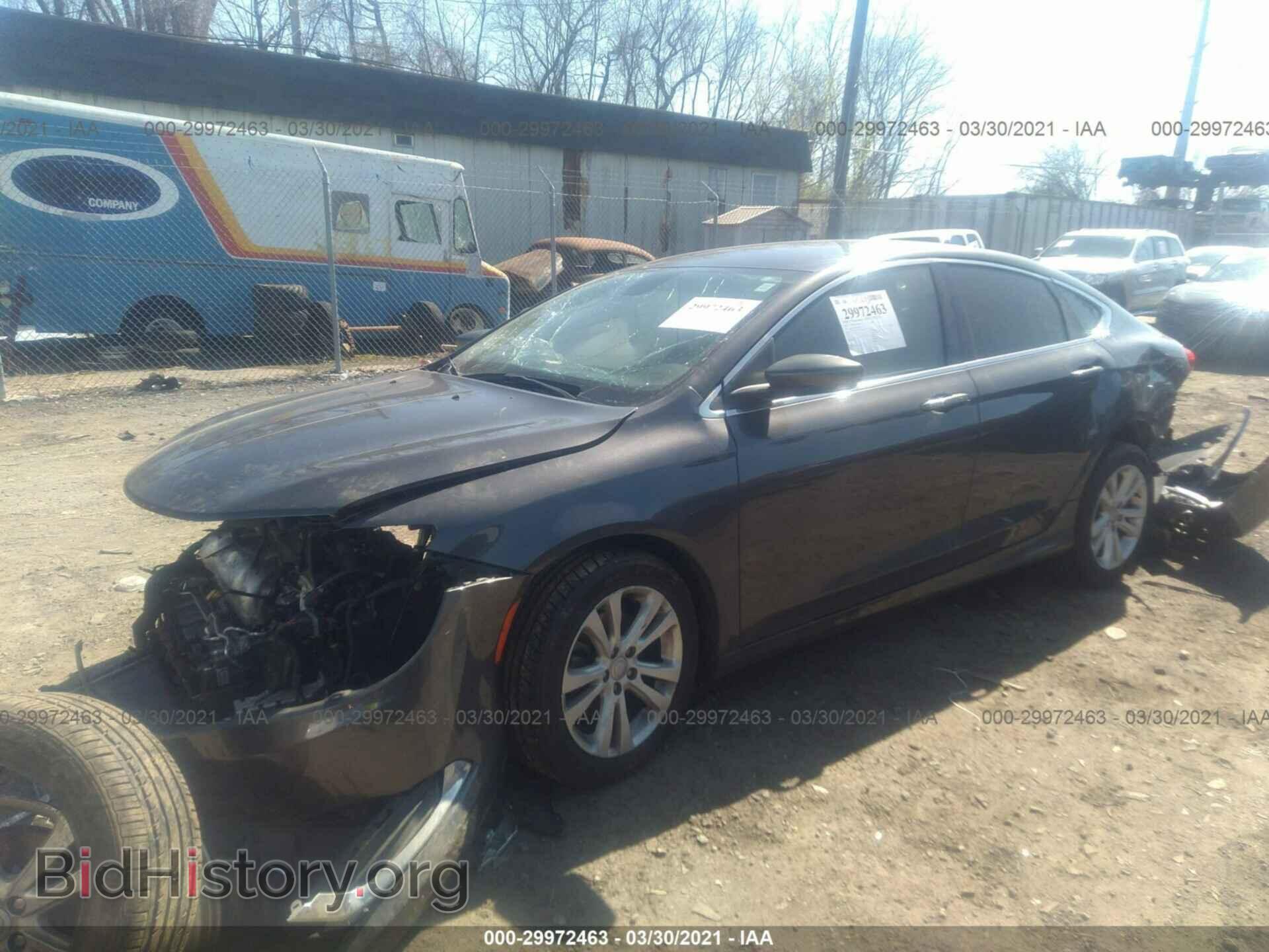 2015 CHRYSLER 200 - VIN: 1C3CCCAB1FN754501 - Фото 2