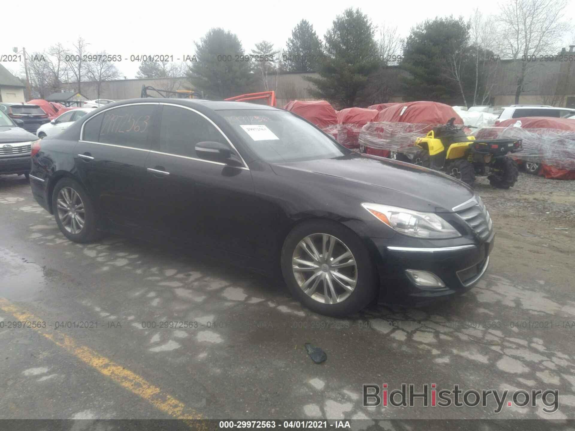 Photo KMHGC4DD6CU161746 - HYUNDAI GENESIS 2012