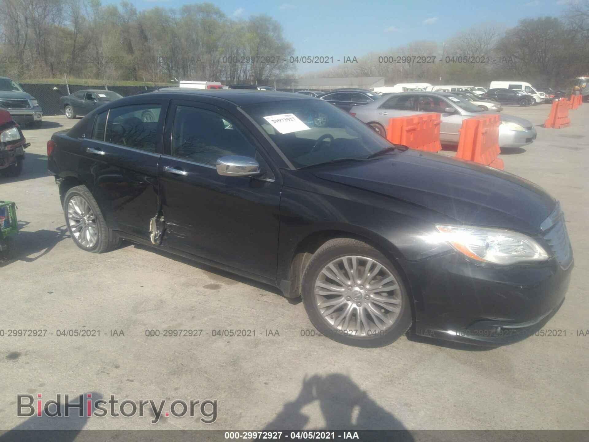 Photo 1C3BC2FG0BN505059 - CHRYSLER 200 2011
