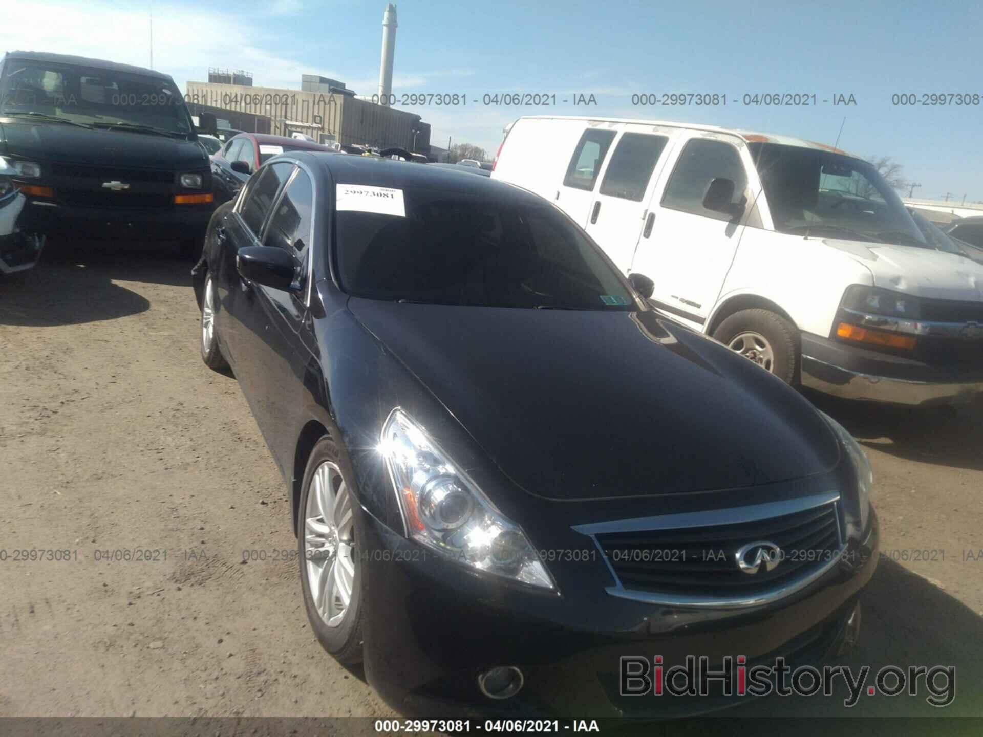 Photo JN1CV6AR3DM357043 - INFINITI G37 SEDAN 2013