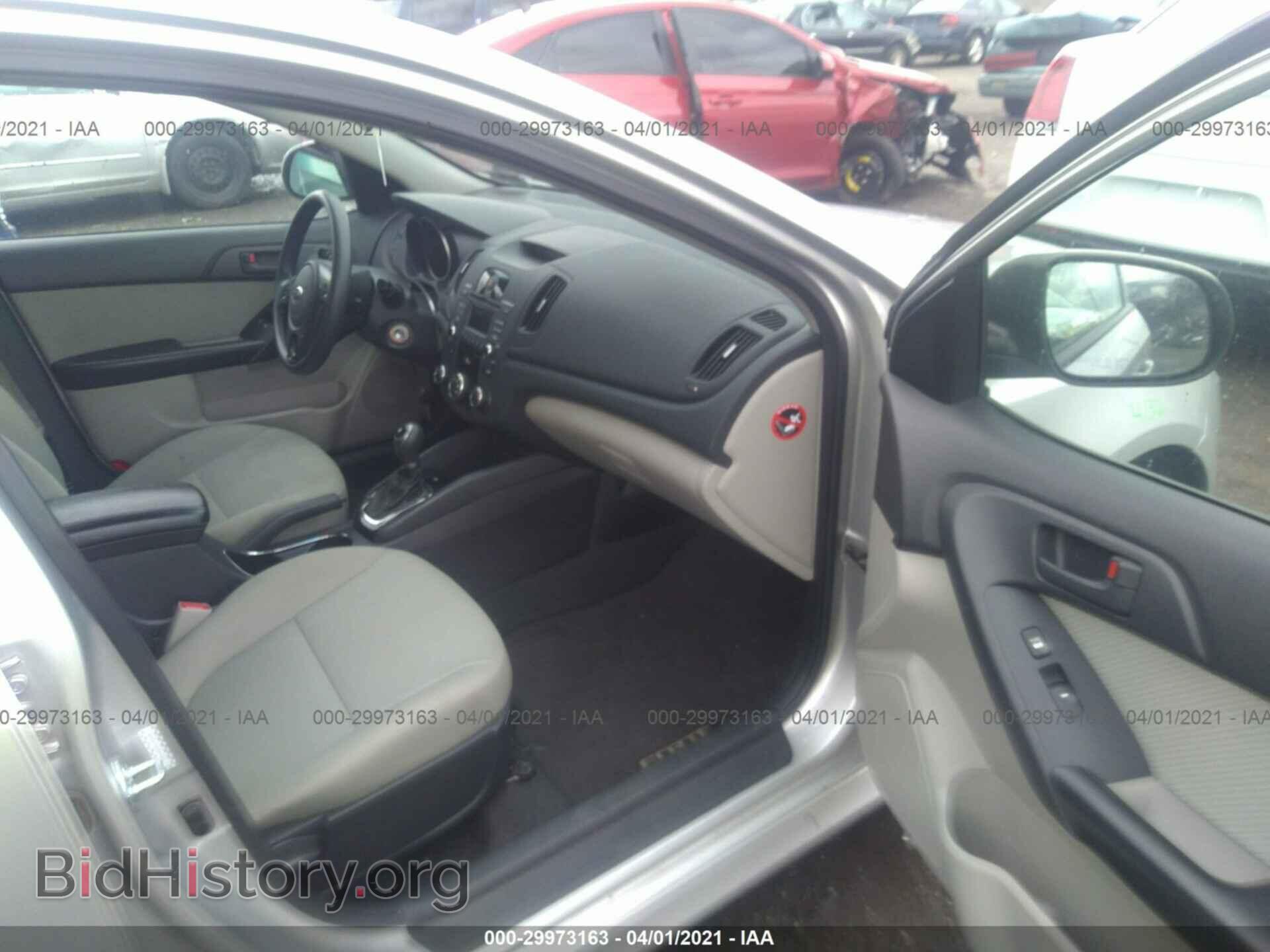 2012 KIA FORTE - VIN: KNAFU4A29C5585008 - Фото 5