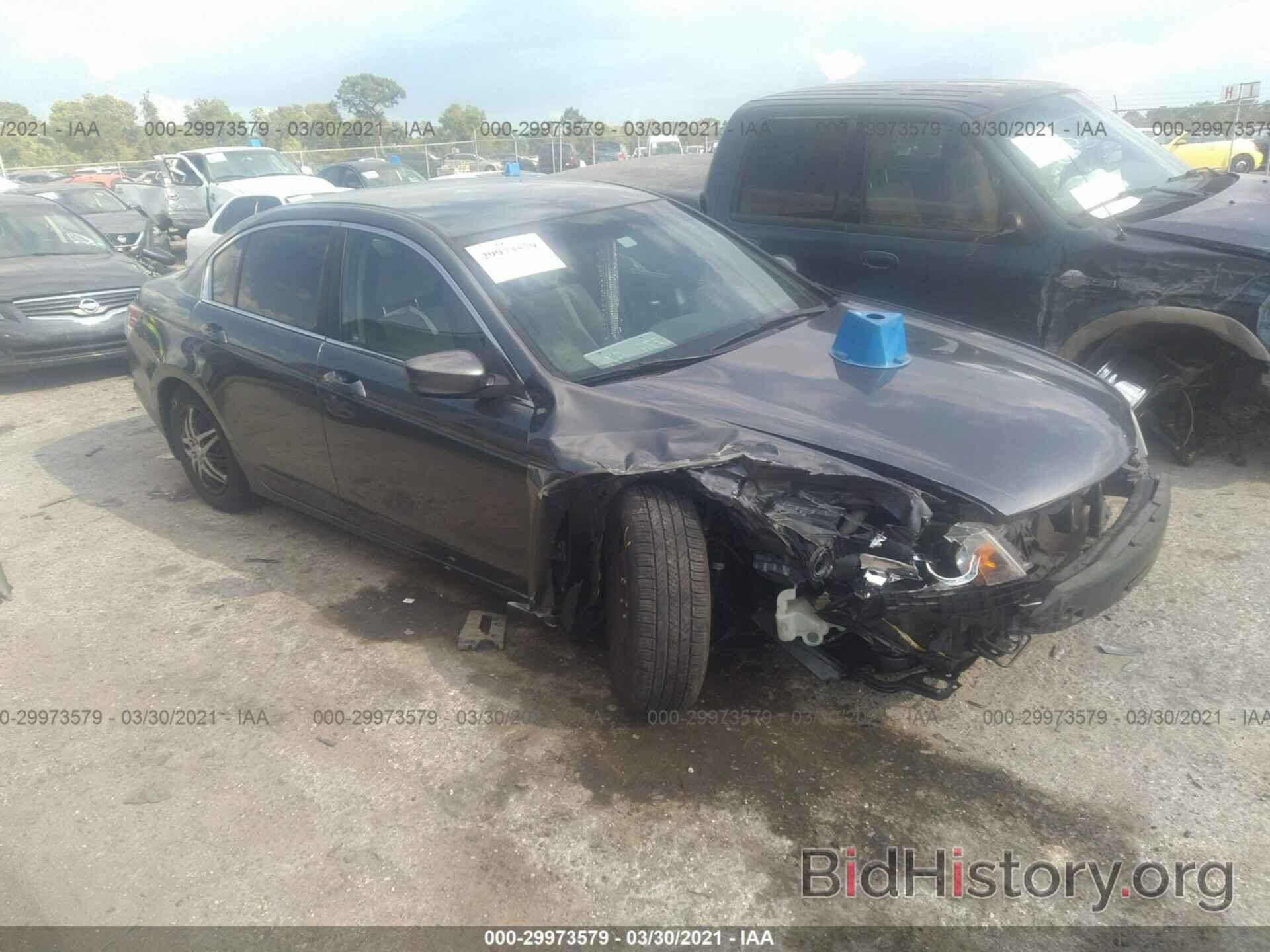 Photo 1HGCP2F38AA107588 - HONDA ACCORD SDN 2010