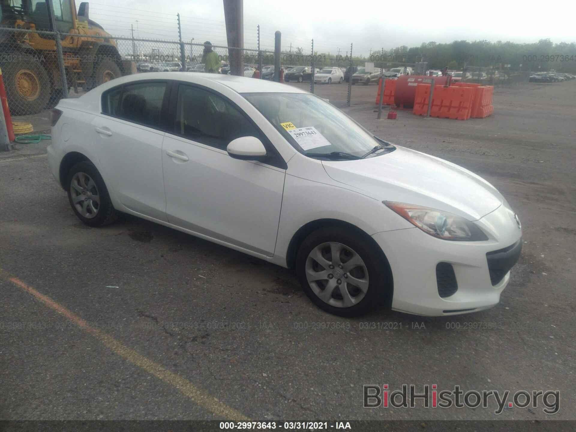 Photo JM1BL1U71D1756076 - MAZDA MAZDA3 2013