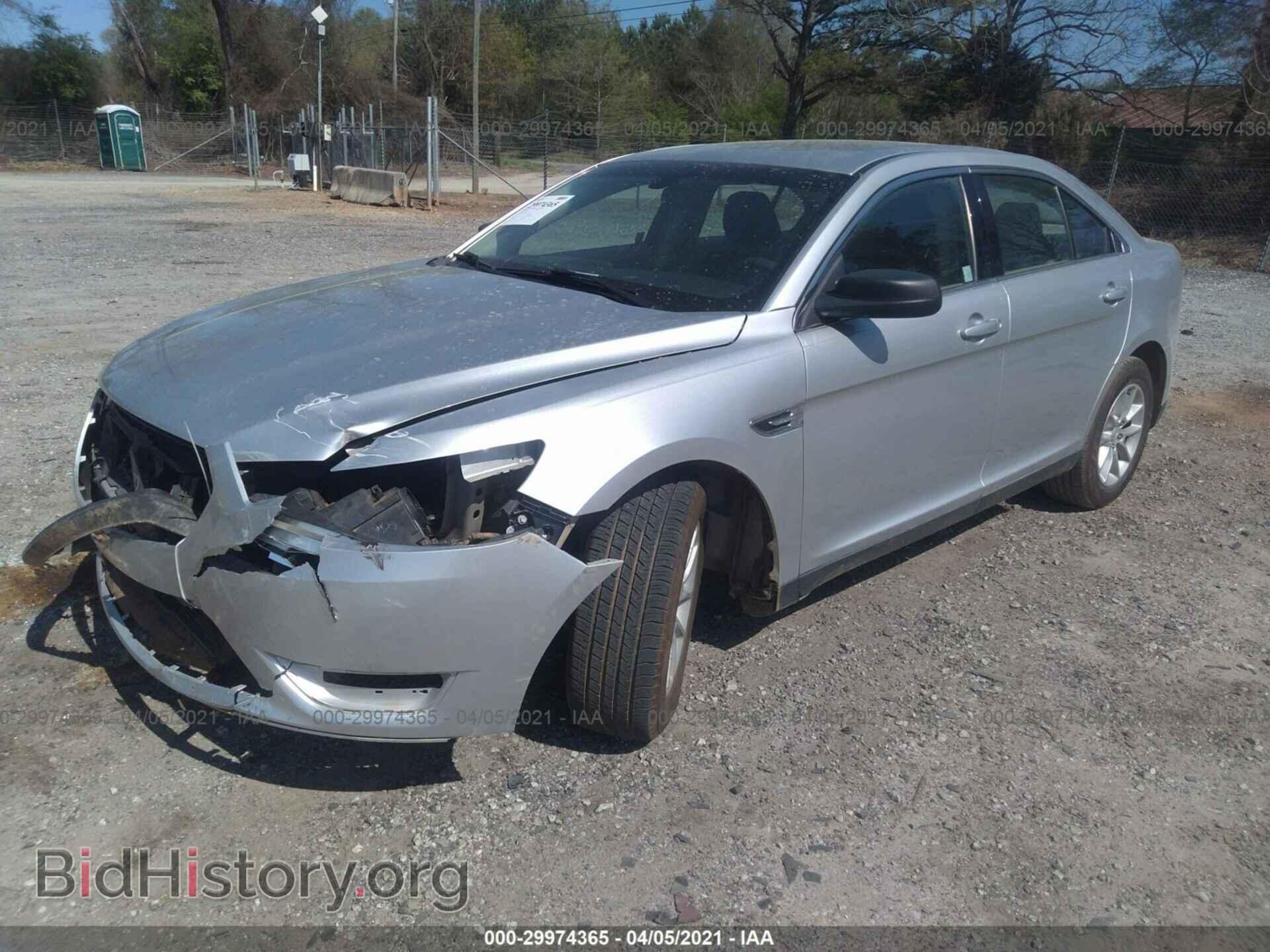 2013 FORD TAURUS - VIN: 1FAHP2D81DG130382 - Photo 2