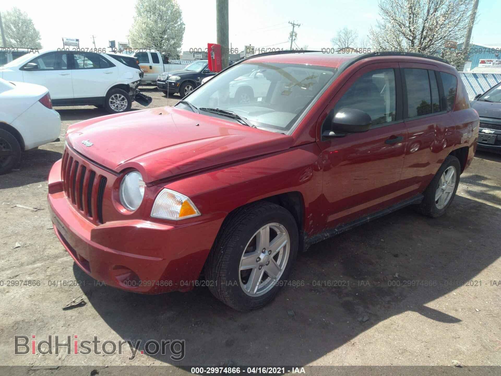 2007 JEEP COMPASS - VIN: 1J8FF47W47D585980 - Фото 2