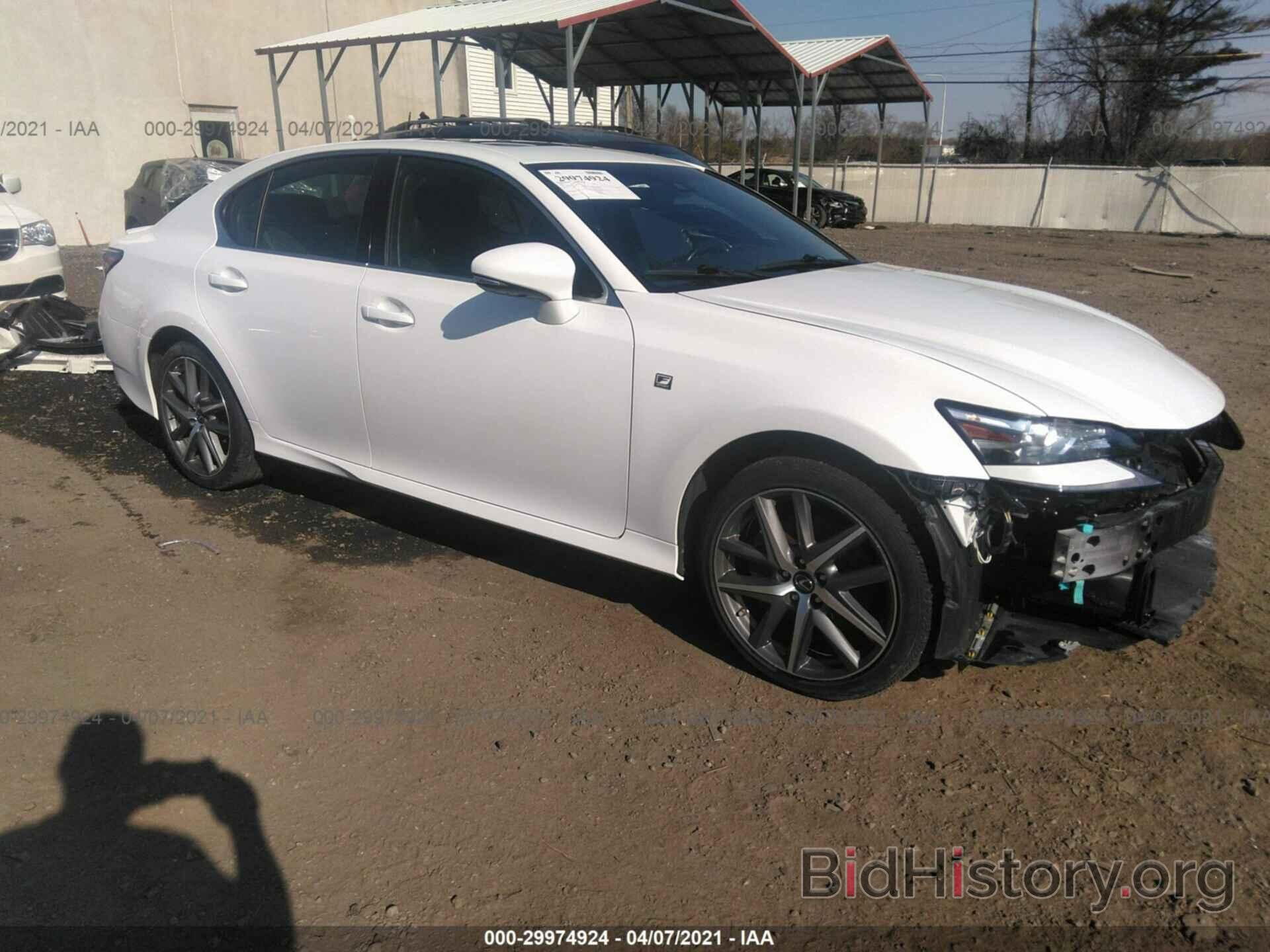 Photo JTHCZ1BL5HA004596 - LEXUS GS 2017