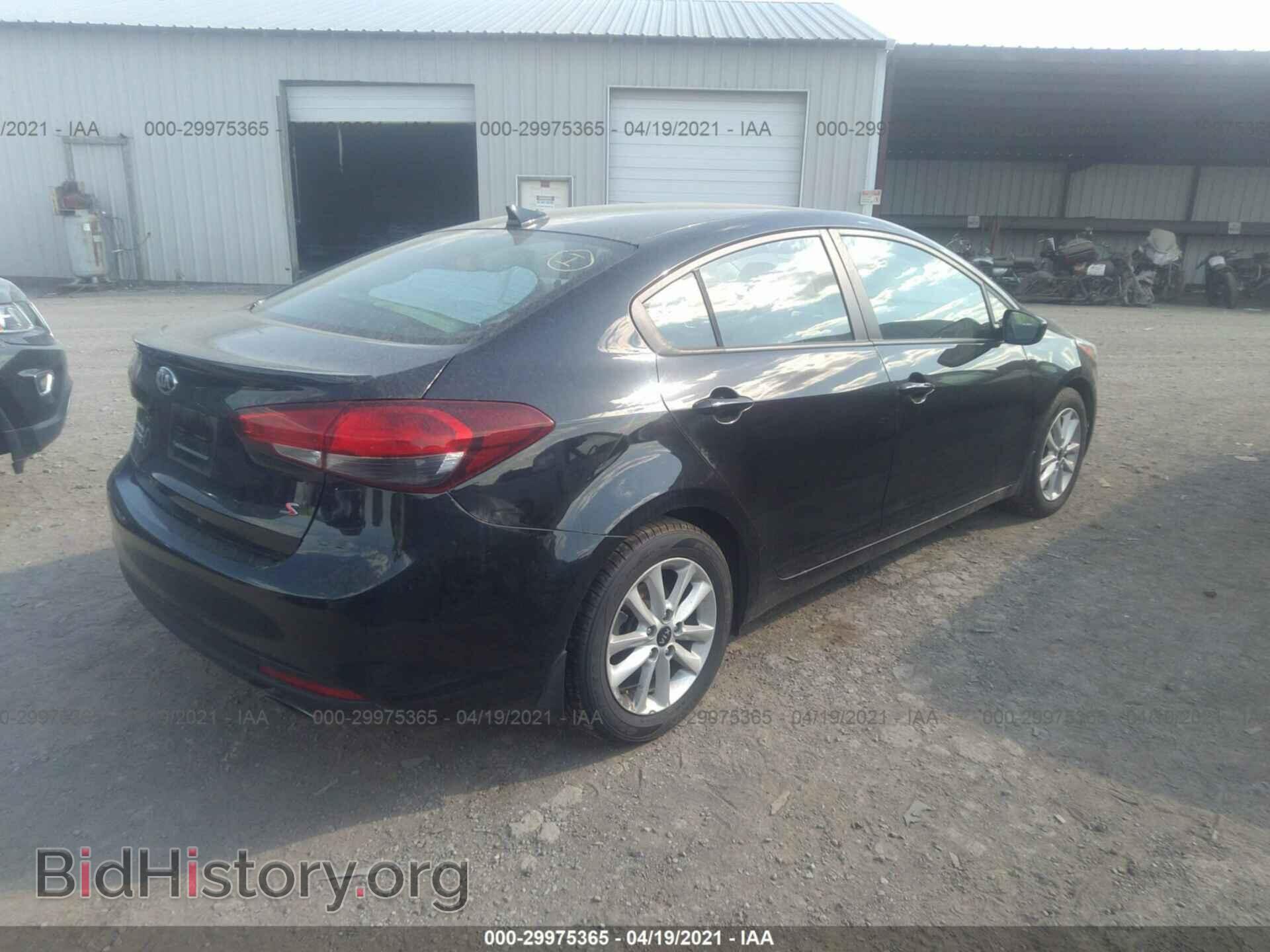 2017 KIA FORTE - VIN: 3KPFL4A75HE045989 - Photo 4