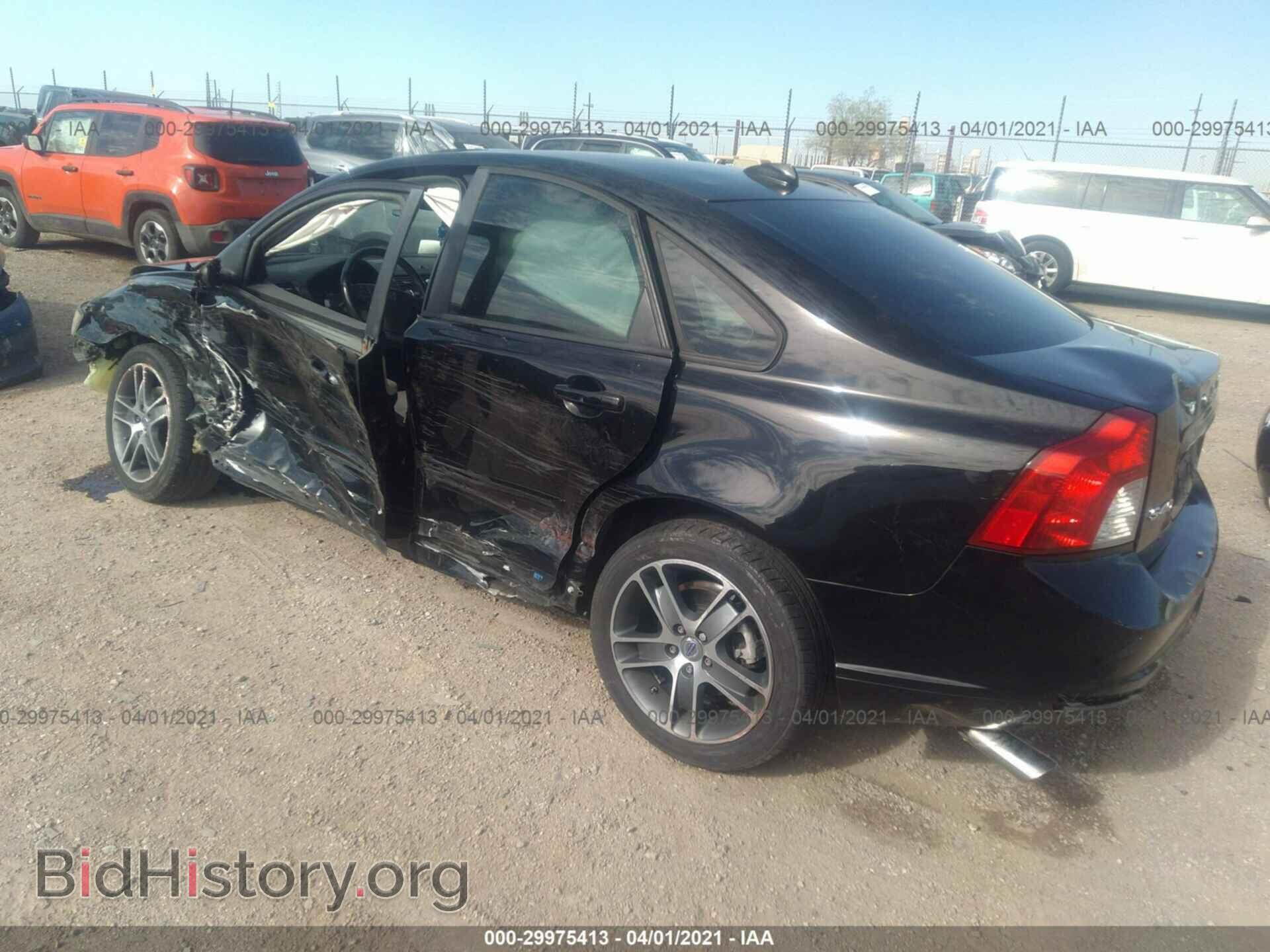2011 VOLVO S40 - VIN: YV1672MS6B2545490 - Фото 3