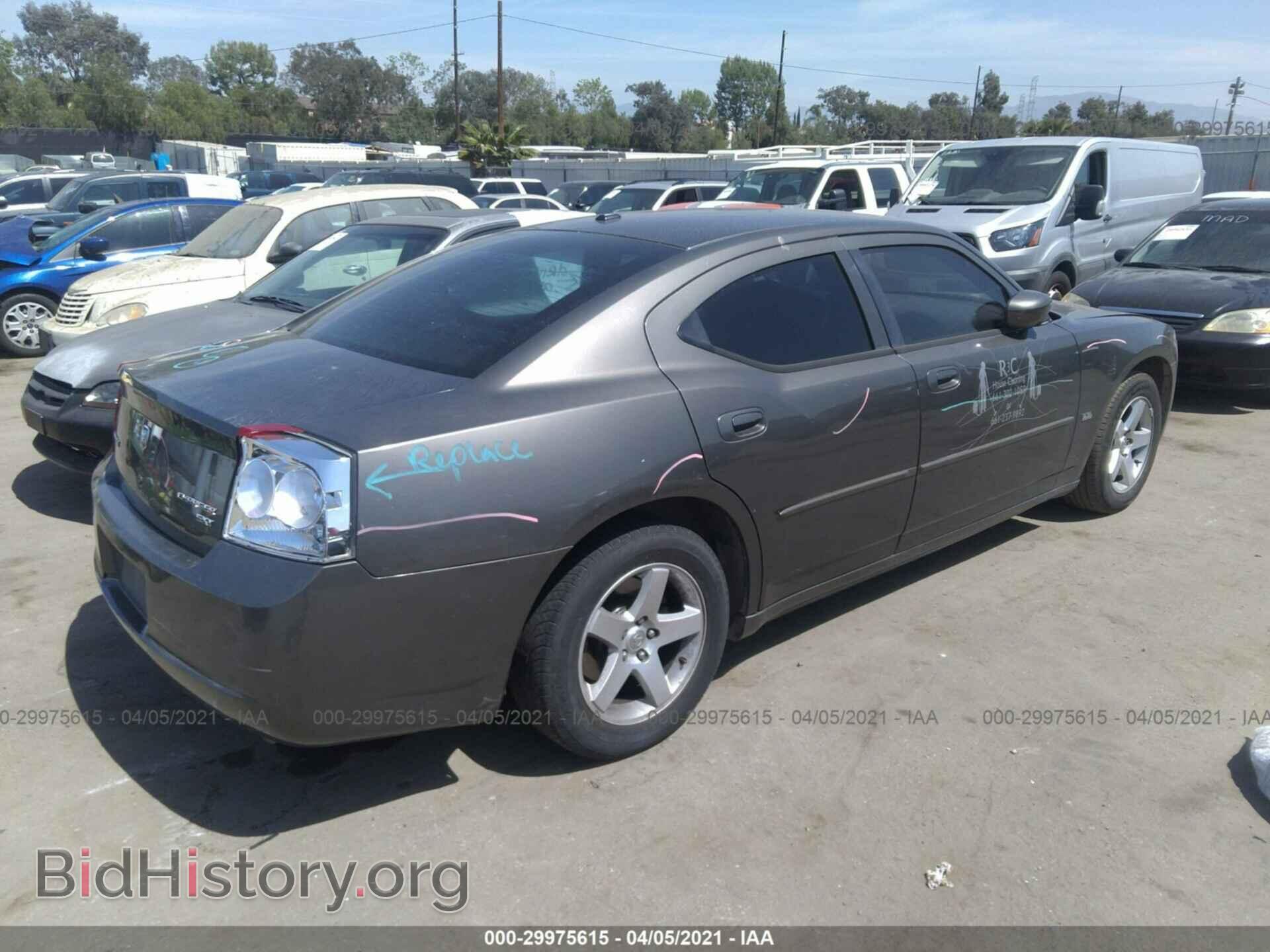 2010 DODGE CHARGER - VIN: 2B3CA3CV3AH210366 - Фото 4