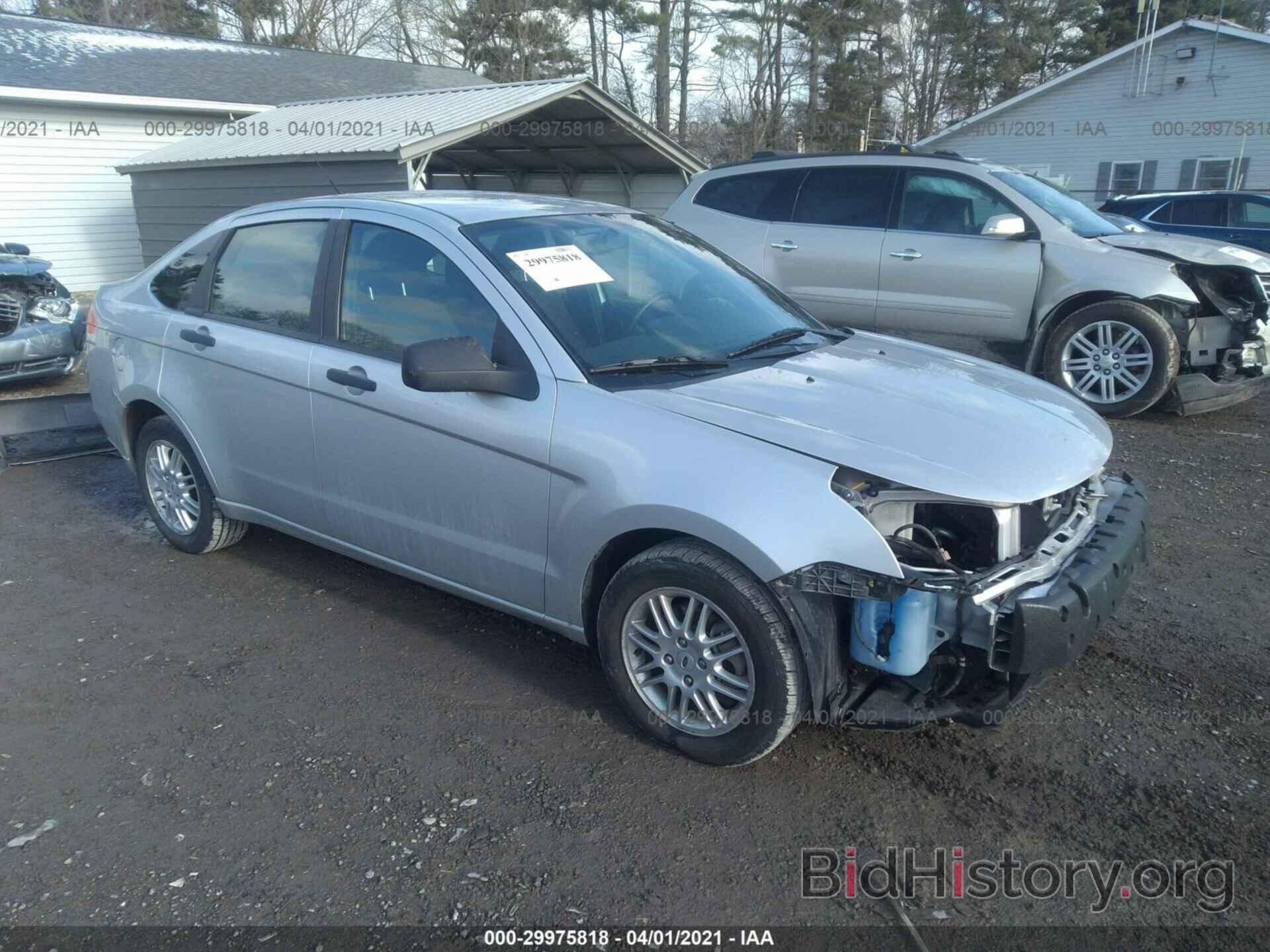 Photo 1FAHP3FN0BW187345 - FORD FOCUS 2011