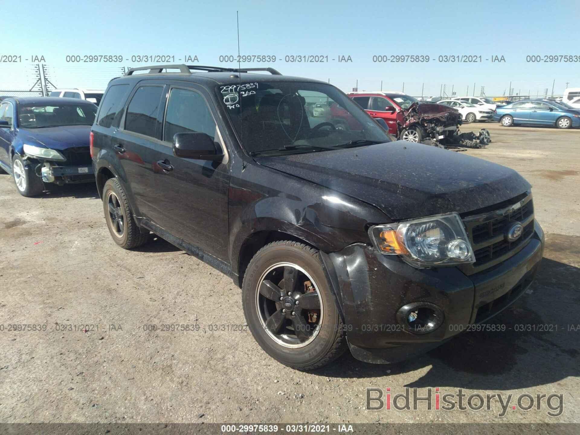 Photo 1FMCU9D70BKC22568 - FORD ESCAPE 2011