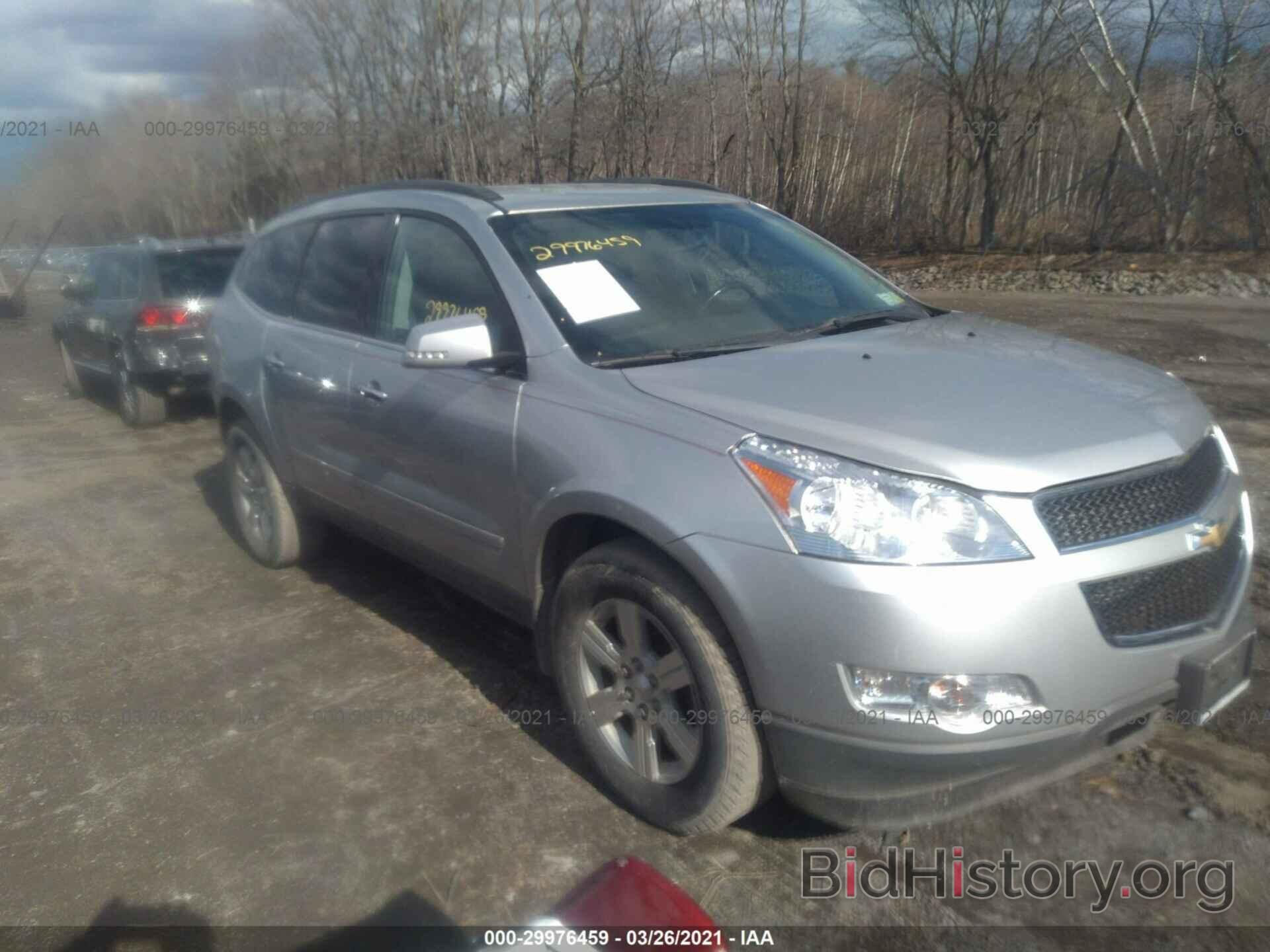 Photo 1GNKVGED6BJ163528 - CHEVROLET TRAVERSE 2011