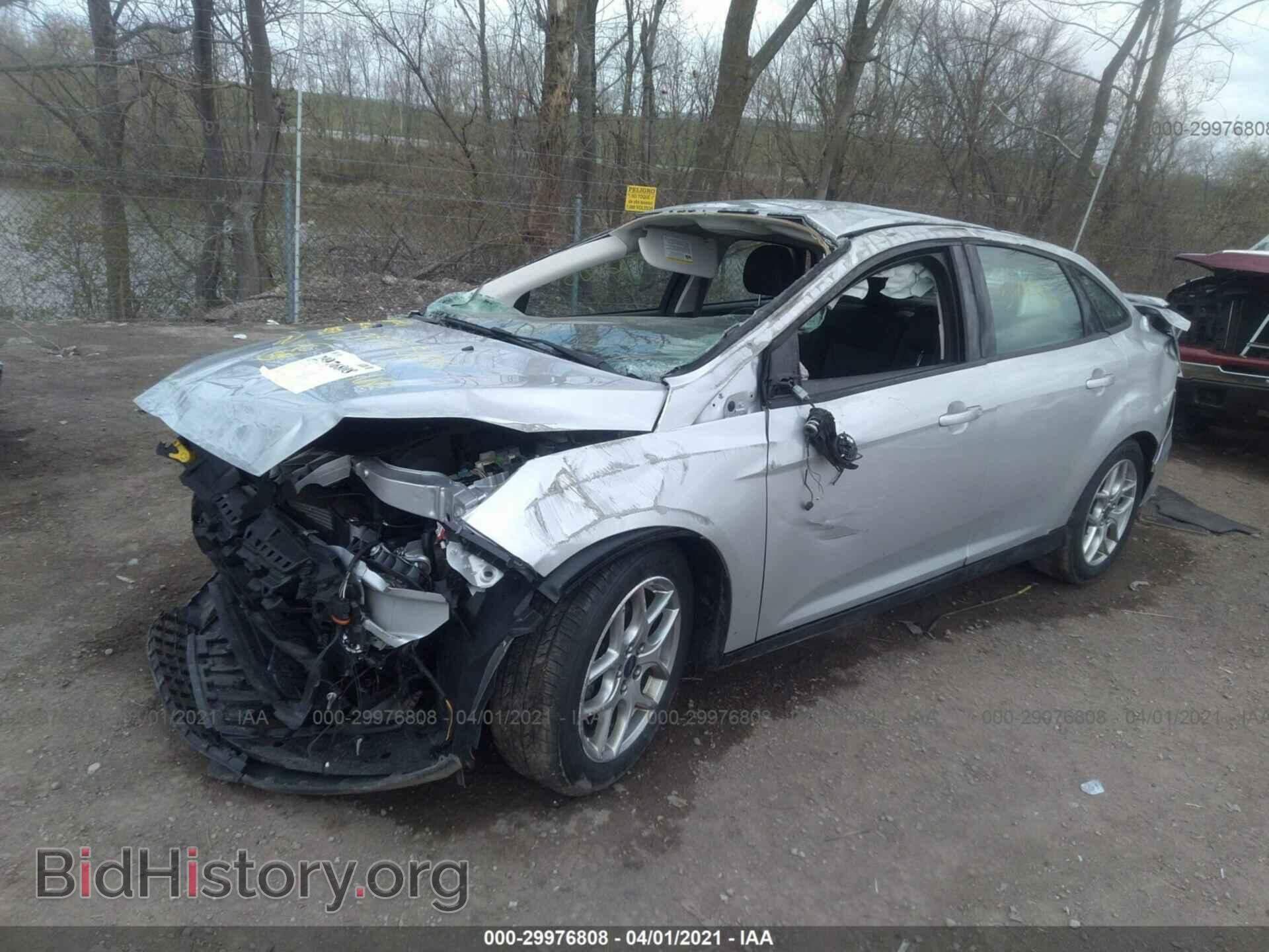 2015 FORD FOCUS - VIN: 1FADP3F2XFL347310 - Photo 2