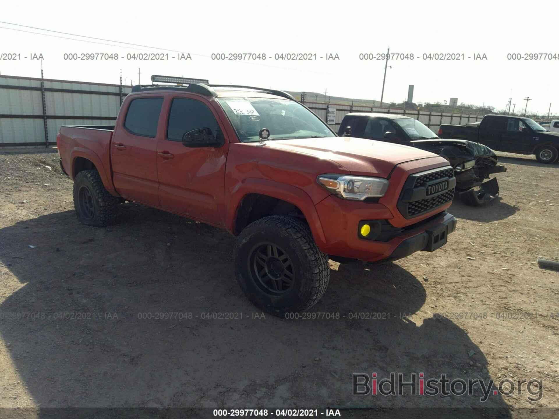 Фотография 5TFCZ5AN9GX044106 - TOYOTA TACOMA 2016