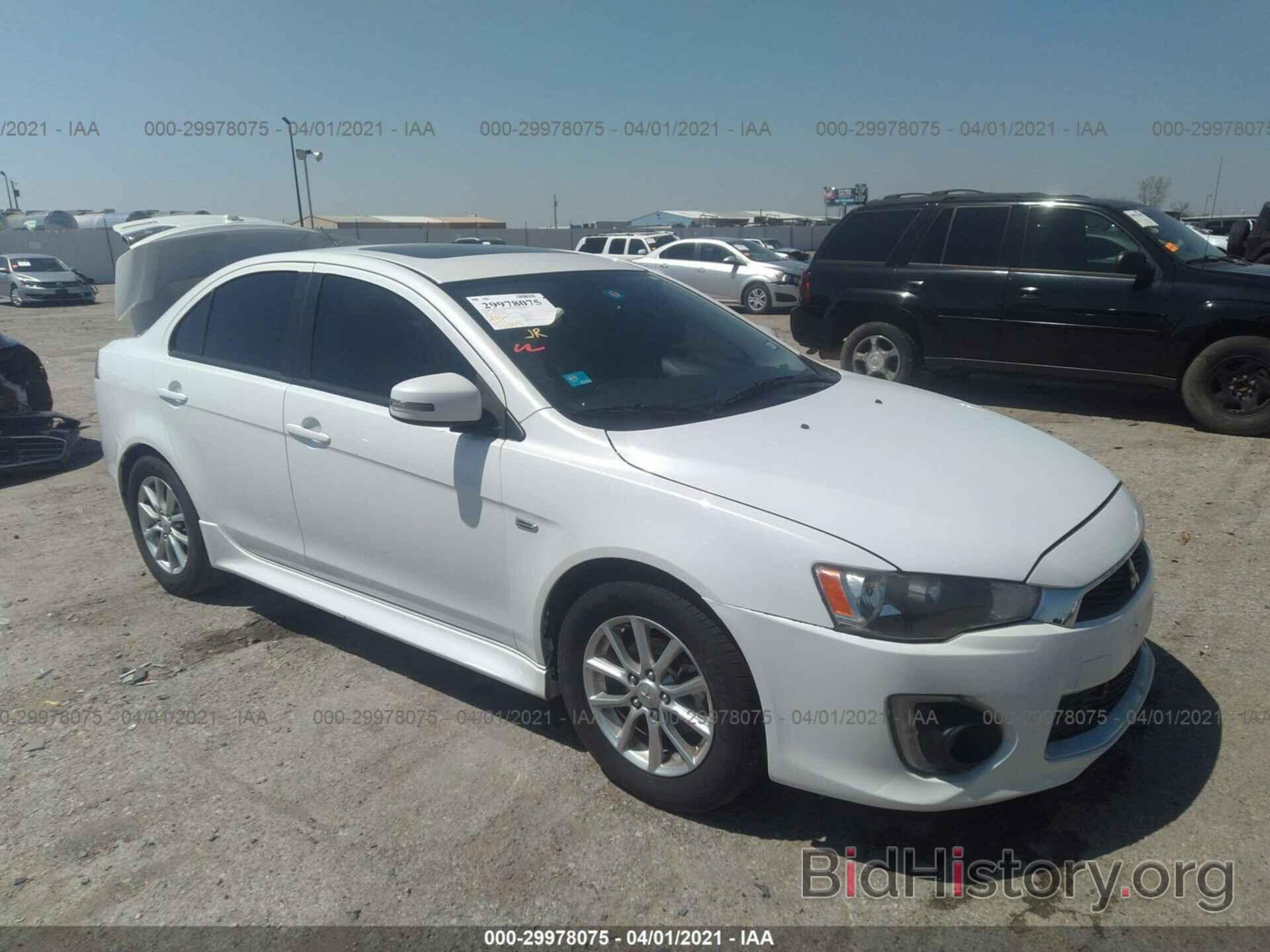 Photo JA32U2FU4GU001737 - MITSUBISHI LANCER 2016