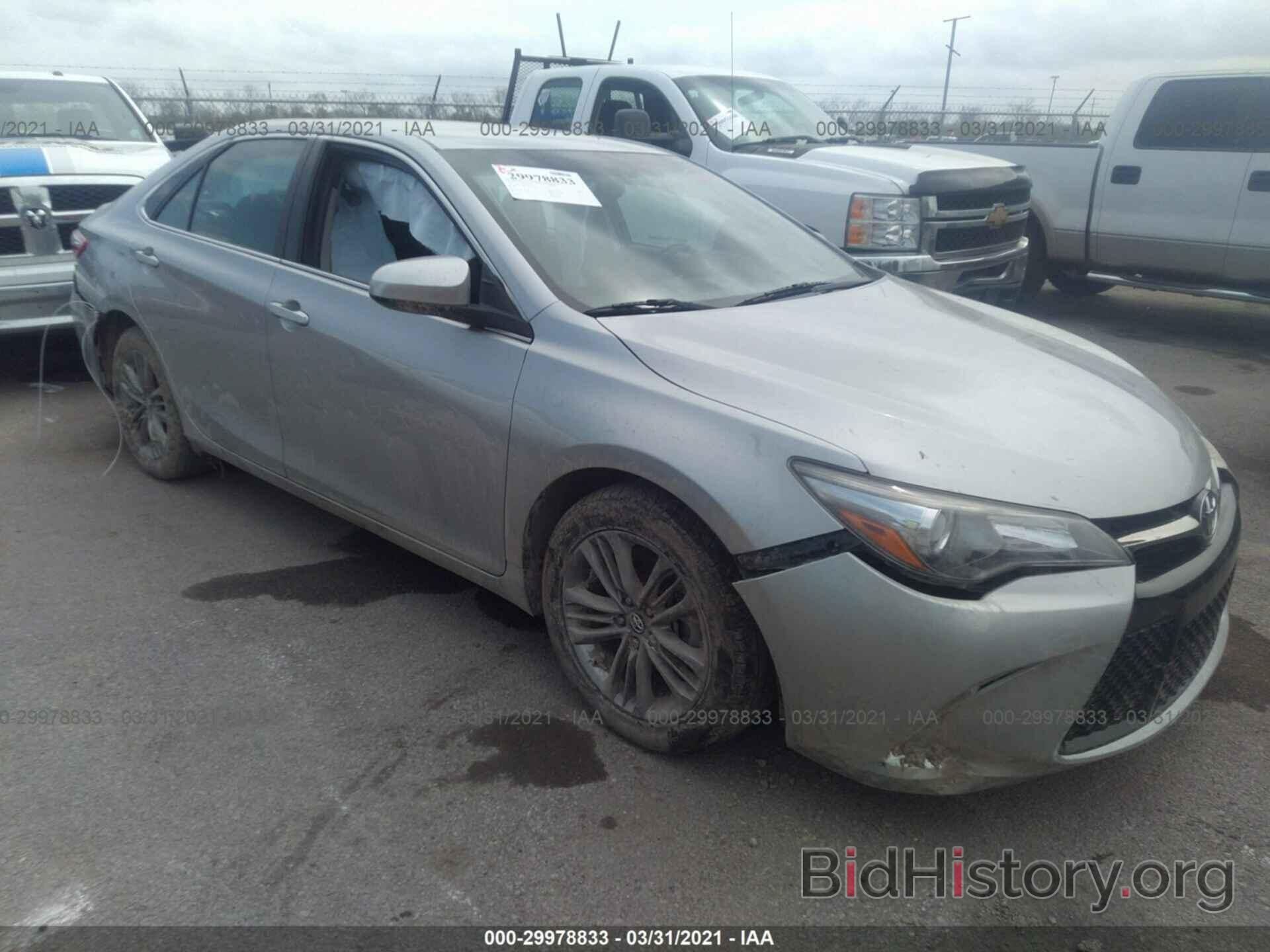 Photo 4T1BF1FK3HU778797 - TOYOTA CAMRY 2017