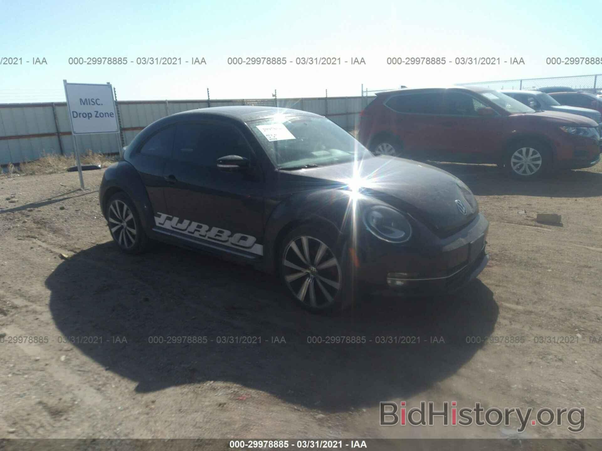 Photo 3VWV67AT0DM614259 - VOLKSWAGEN BEETLE COUPE 2013