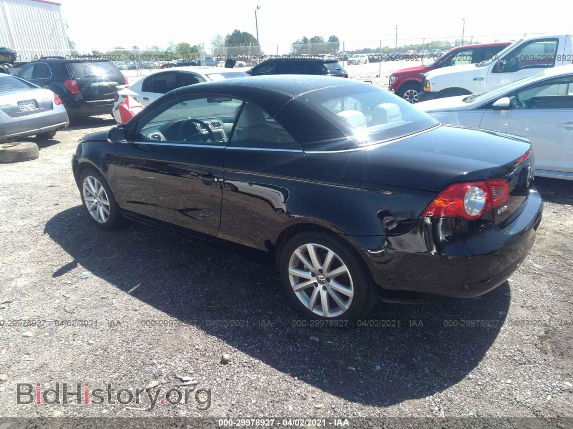 2007 VOLKSWAGEN EOS - VIN: WVWFA71FX7V028288 - Фото 3