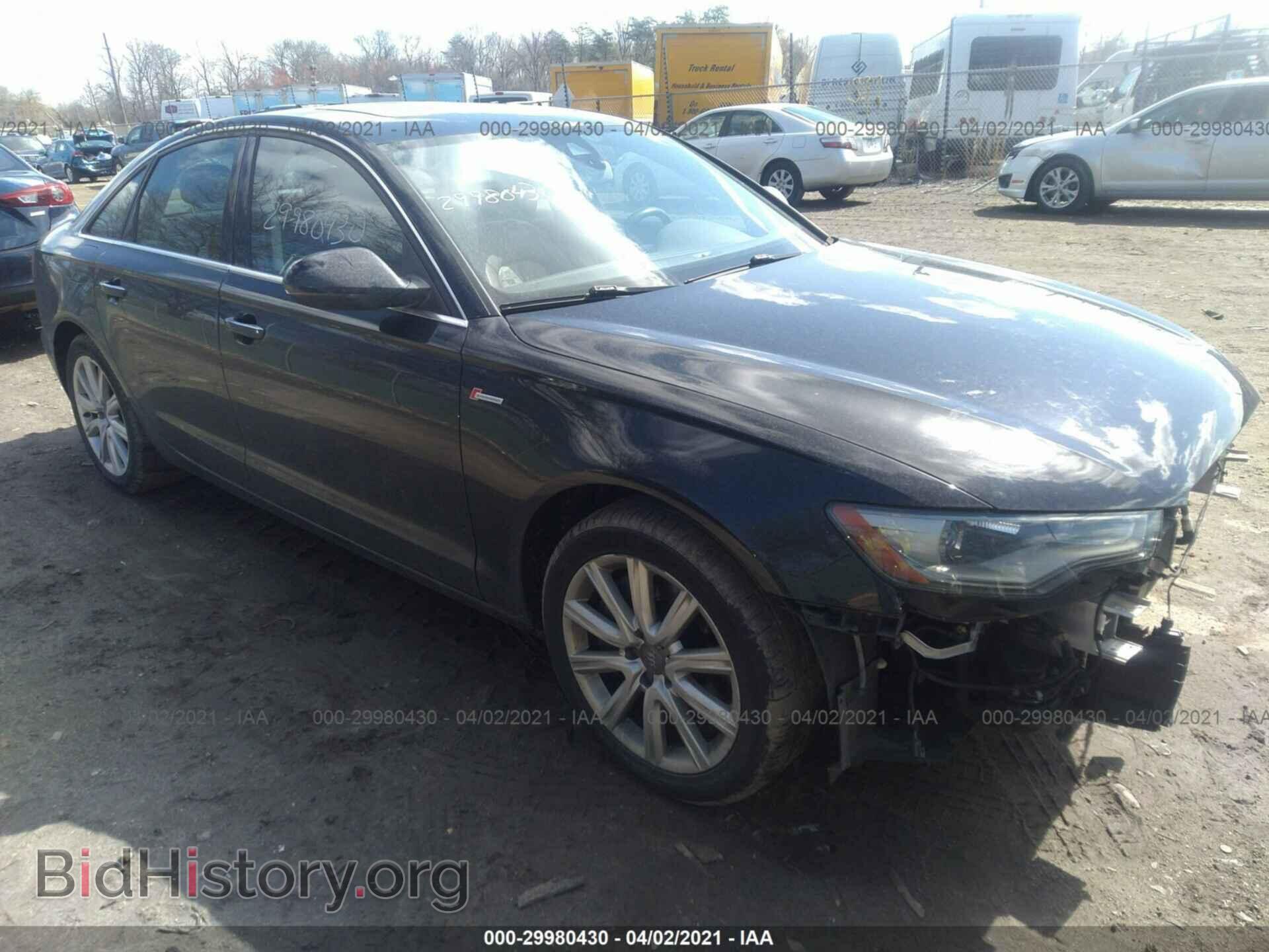 Photo WAUGGAFC5DN044955 - AUDI A6 2013