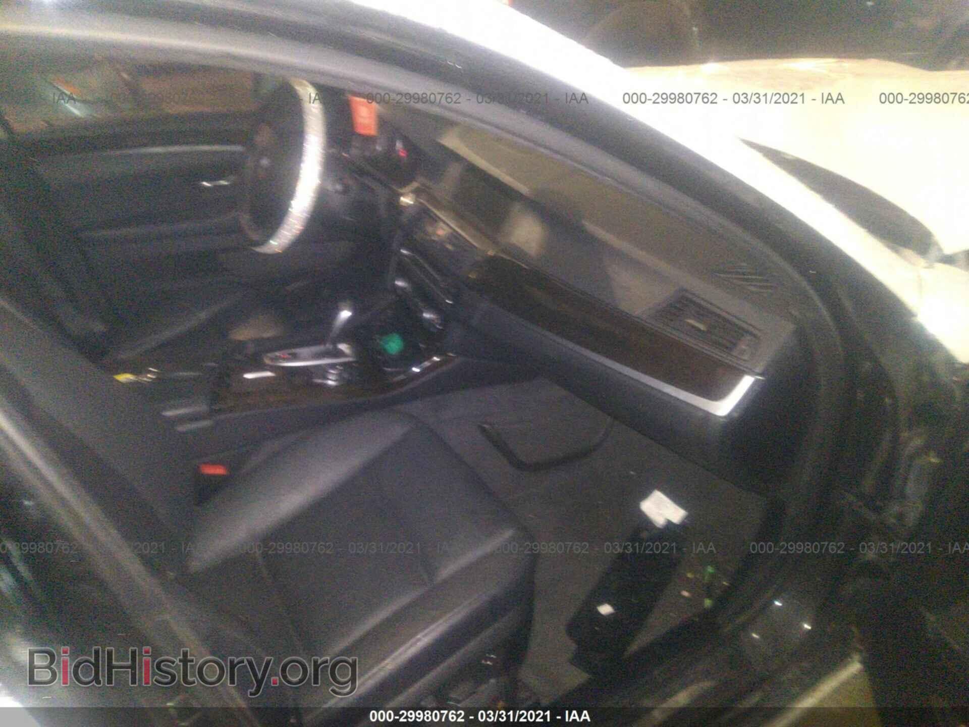 2011 BMW 5 SERIES - VIN: WBAFR1C59BC672425 - Фото 5