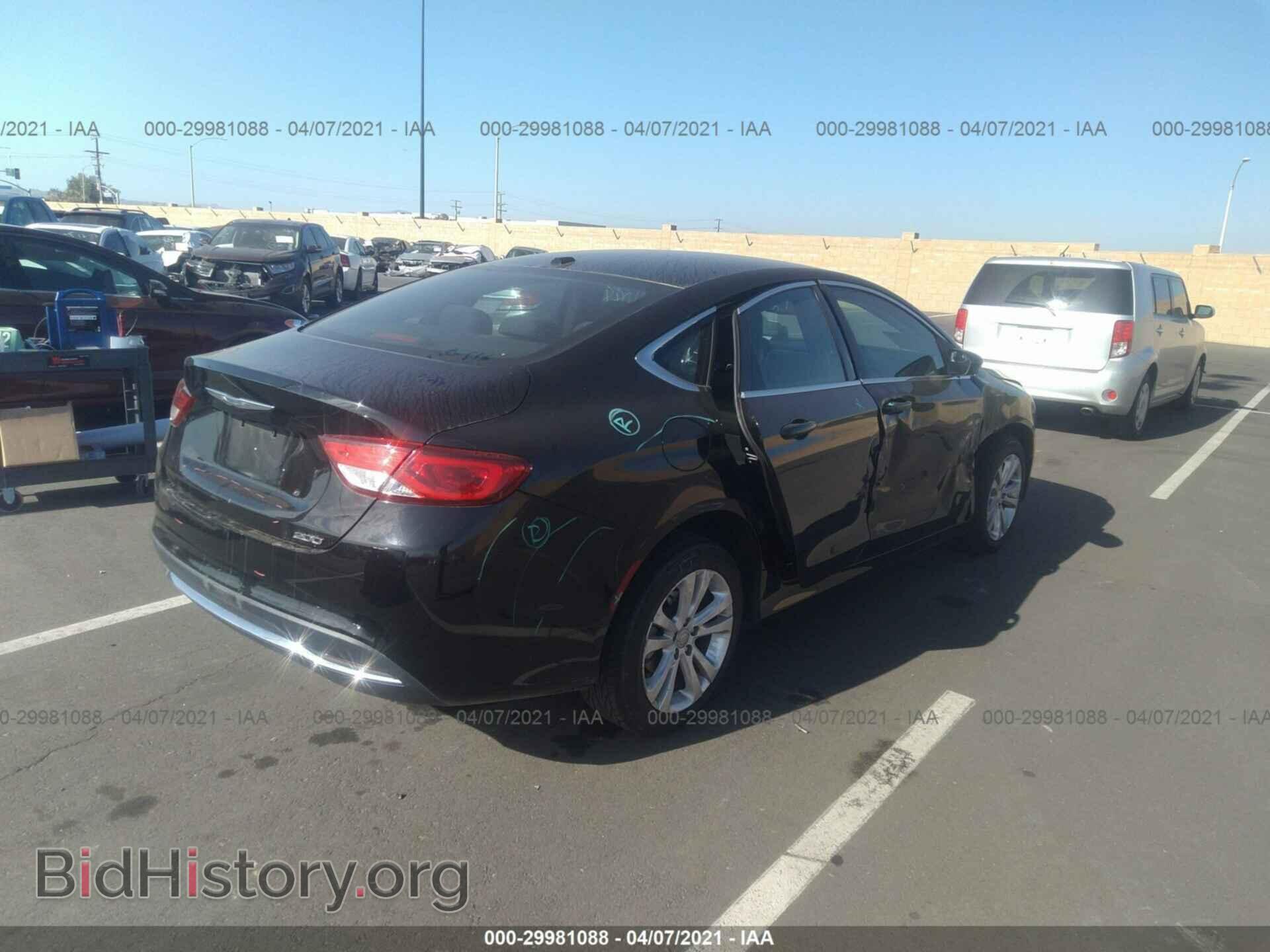 2015 CHRYSLER 200 - VIN: 1C3CCCAB7FN714780 - Photo 4