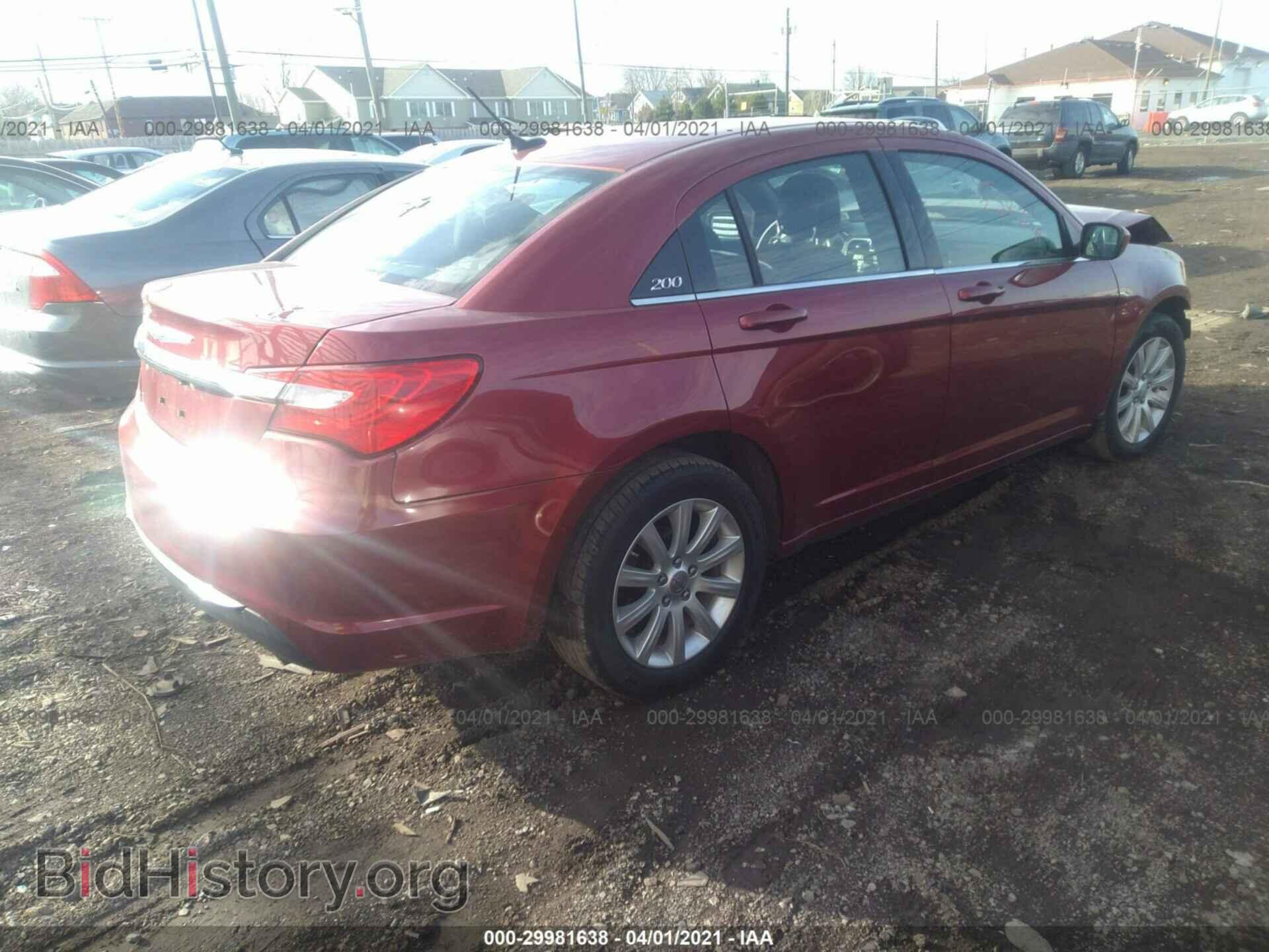 2013 CHRYSLER 200 - VIN: 1C3CCBBB2DN656910 - Фото 4