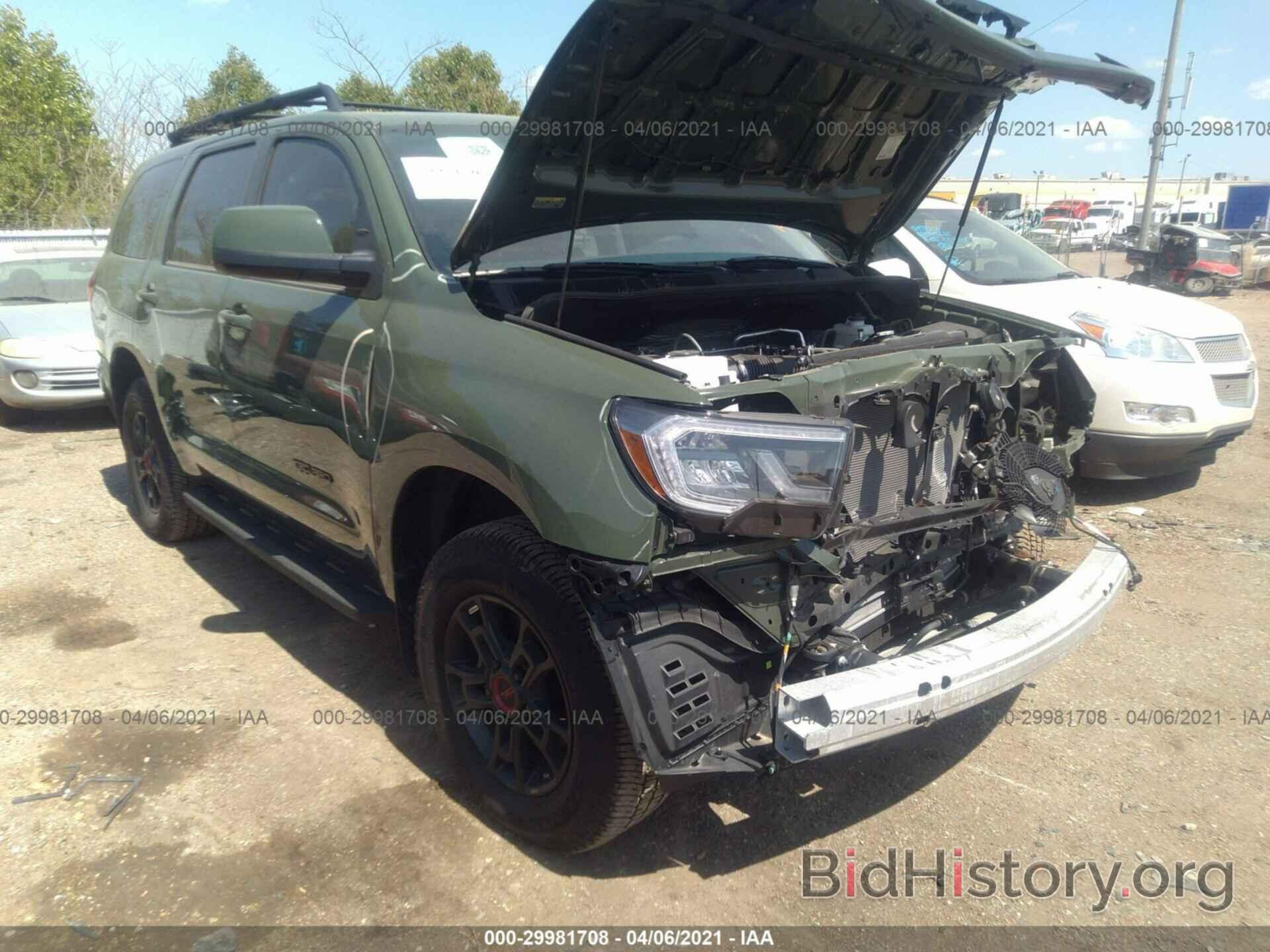 Photo 5TDBY5G14LS176001 - TOYOTA SEQUOIA 2020