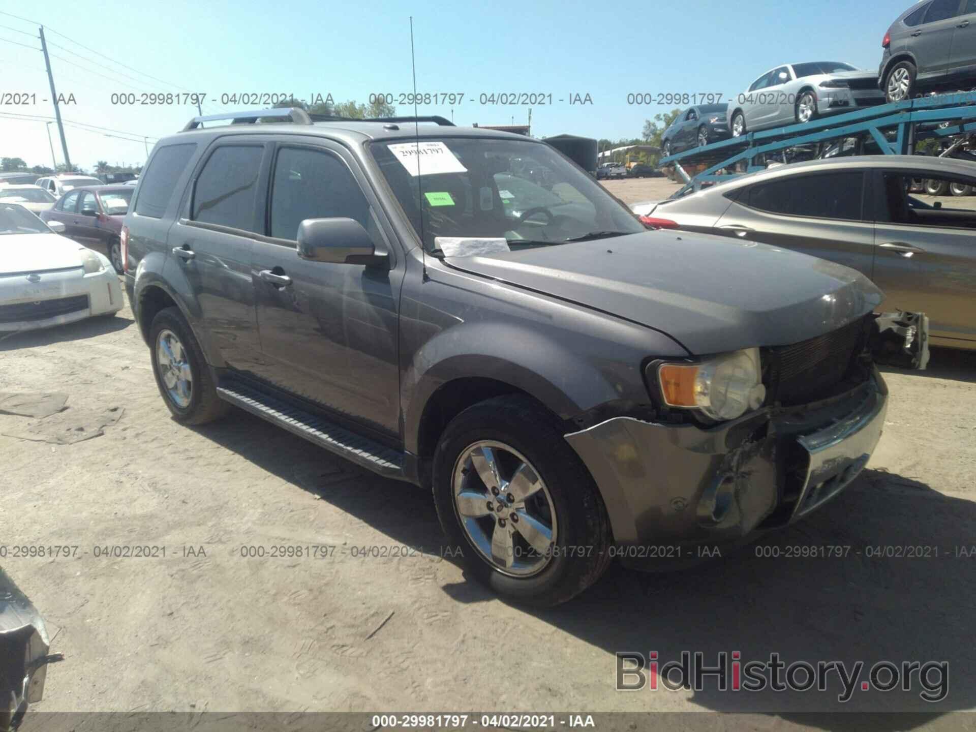 Photo 1FMCU0EG1AKB92506 - FORD ESCAPE 2010