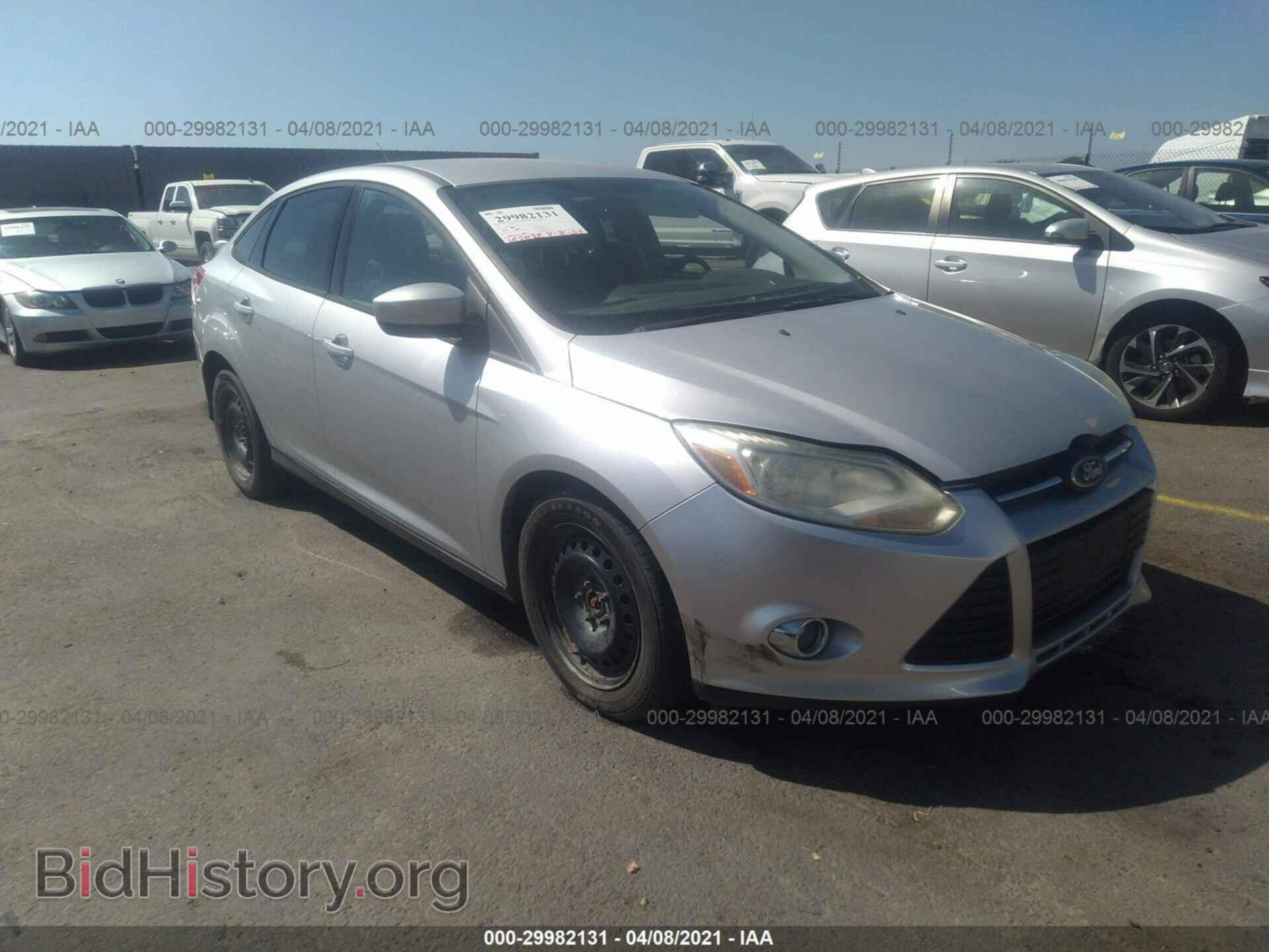 Фотография 1FAHP3F21CL131066 - FORD FOCUS 2012