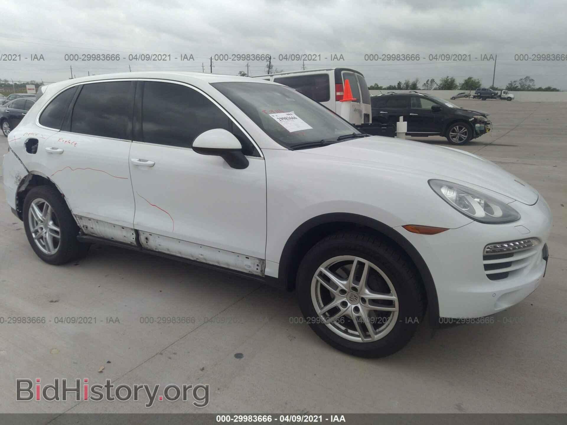 Фотография WP1AA2A21ELA96285 - PORSCHE CAYENNE 2014