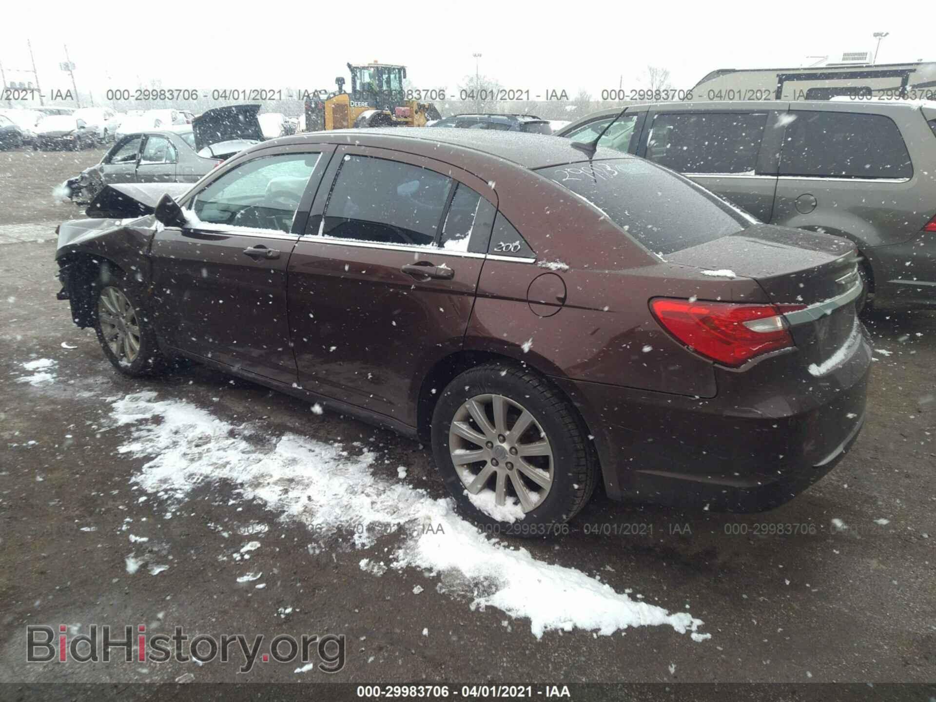 2012 CHRYSLER 200 - VIN: 1C3CCBBBXCN288314 - Фото 3