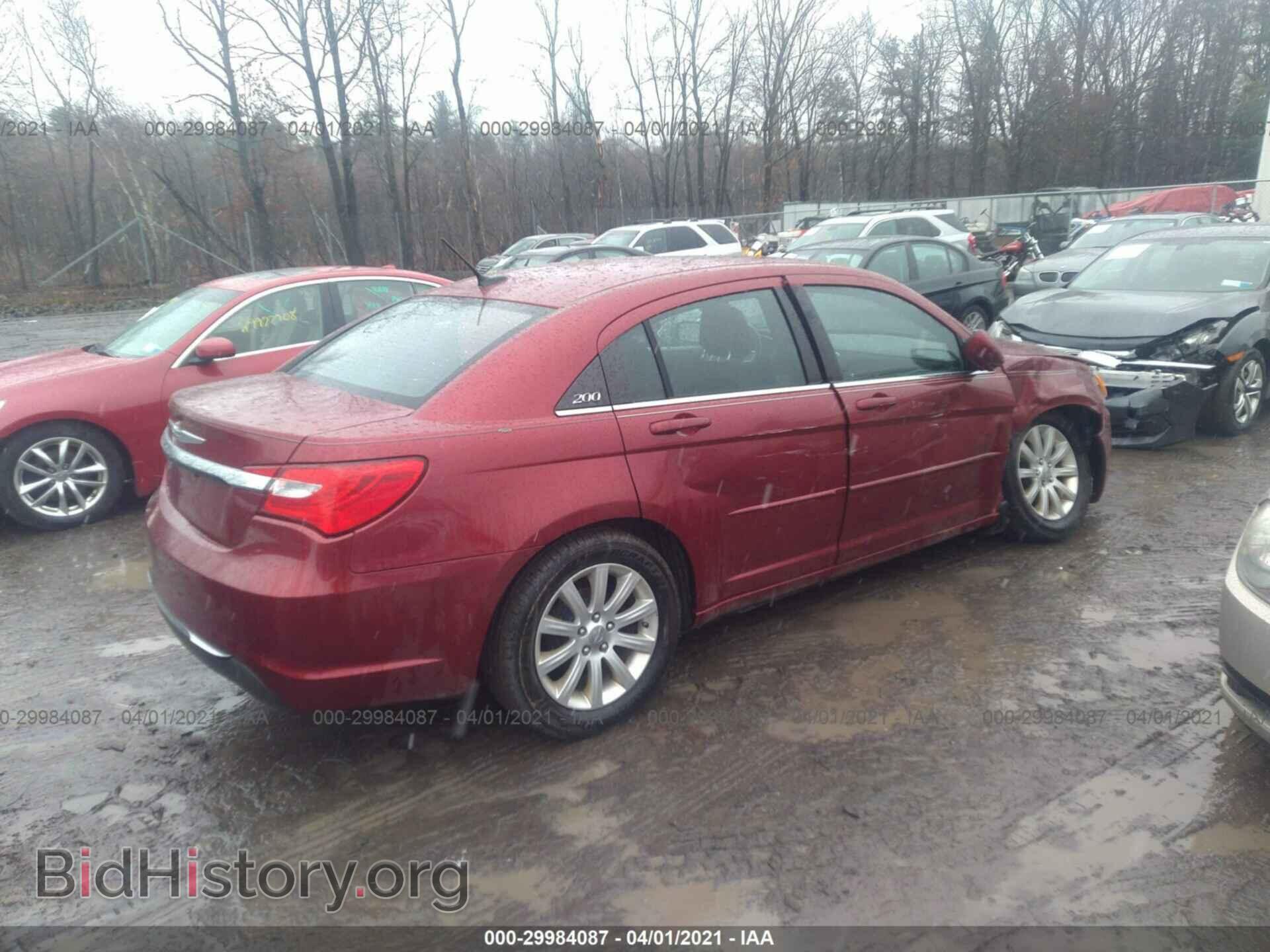 2013 CHRYSLER 200 - VIN: 1C3CCBBG9DN703619 - Фото 4