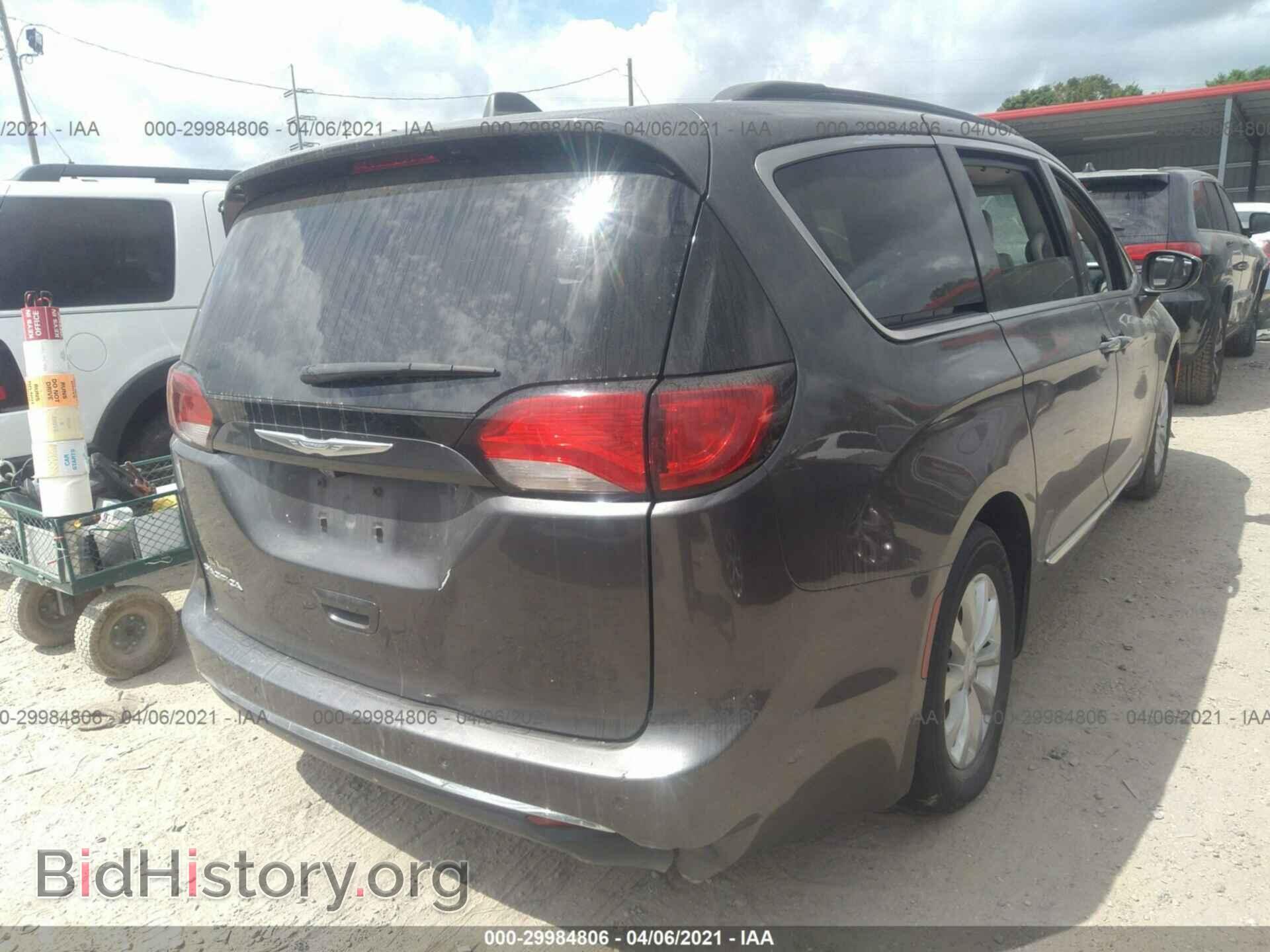 2017 CHRYSLER PACIFICA - VIN: 2C4RC1BG1HR609307 - Фото 4