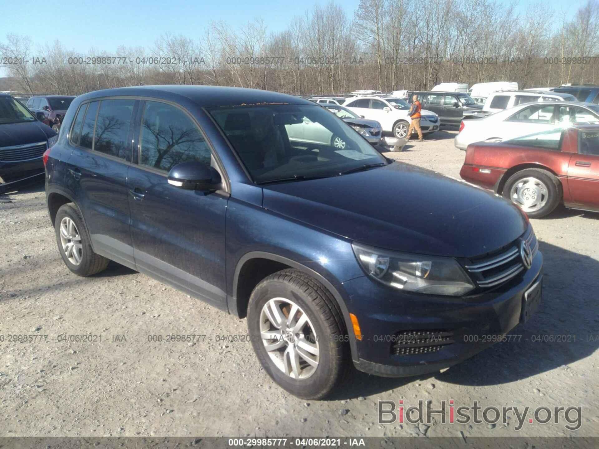 Photo WVGAV7AX3CW579623 - VOLKSWAGEN TIGUAN 2012