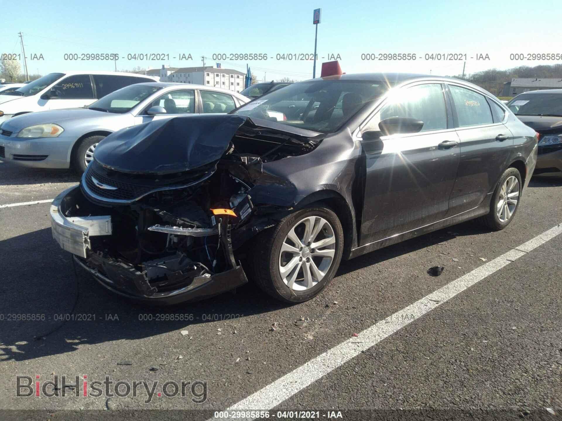 2015 CHRYSLER 200 - VIN: 1C3CCCAB2FN620578 - Photo 2