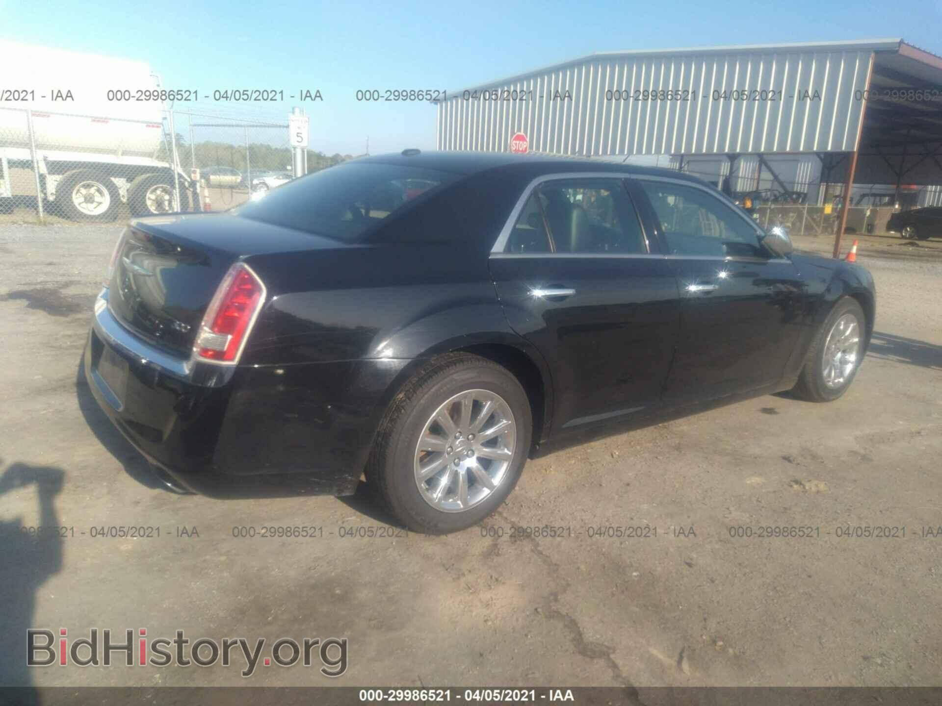 2012 CHRYSLER 300 - VIN: 2C3CCACG5CH308062 - Photo 4