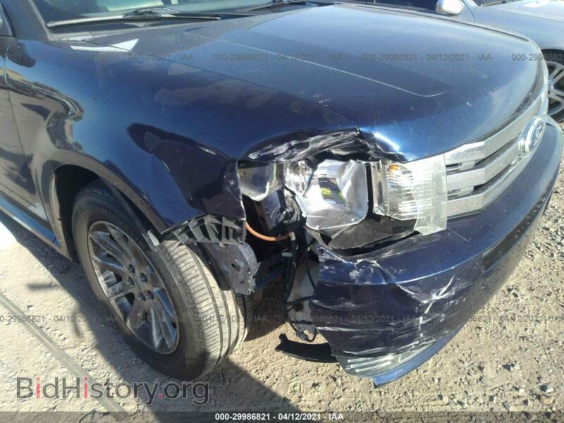 2011 Ford FLEX (VIN 2FMGK5CCXBBD30009) — фото 6 из 11