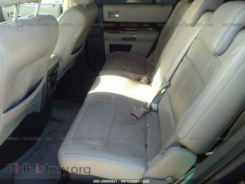2011 Ford FLEX (VIN 2FMGK5CCXBBD30009) — фото 8 из 11