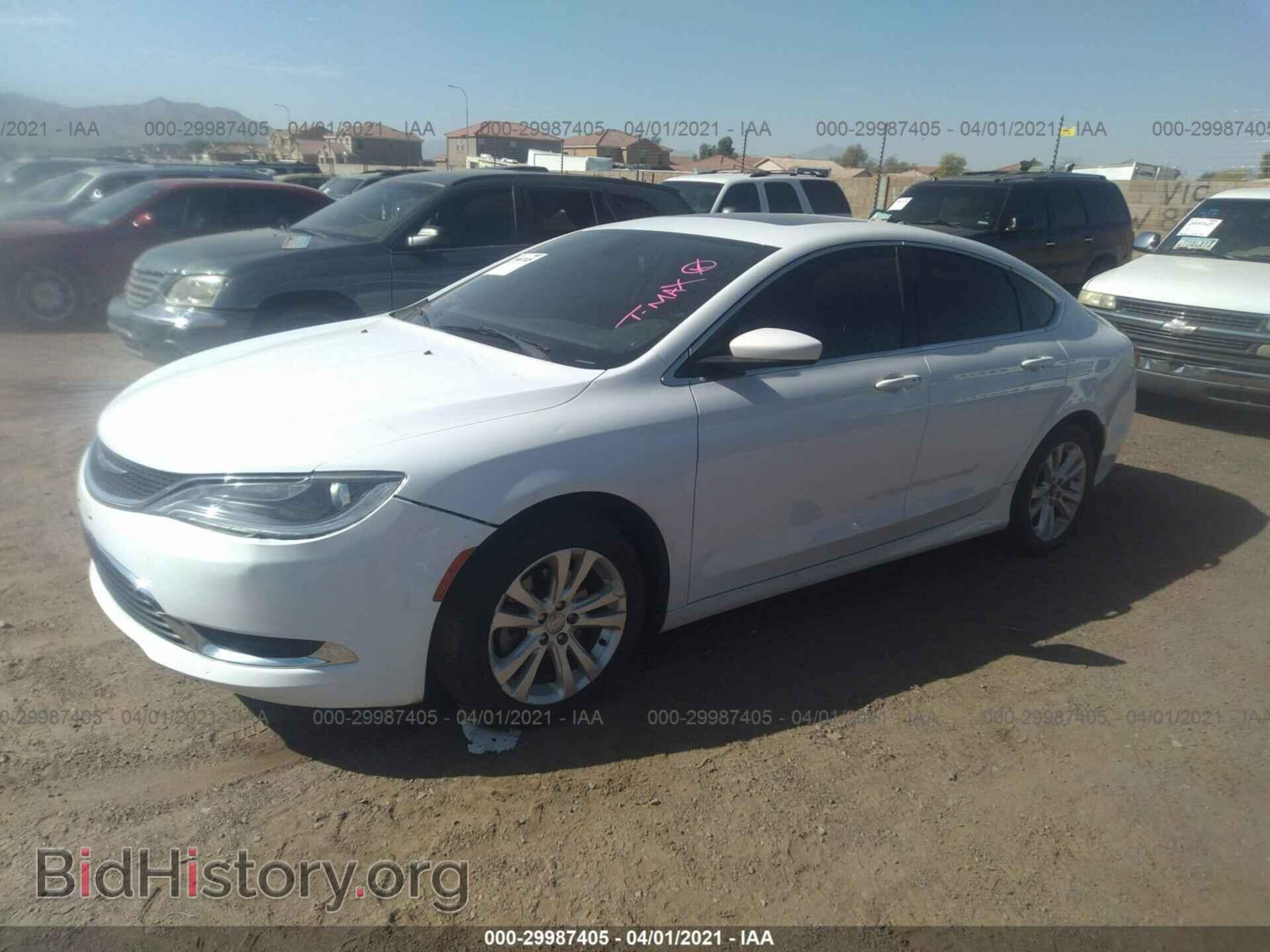 2016 CHRYSLER 200 - VIN: 1C3CCCAB3GN158131 - Фото 2