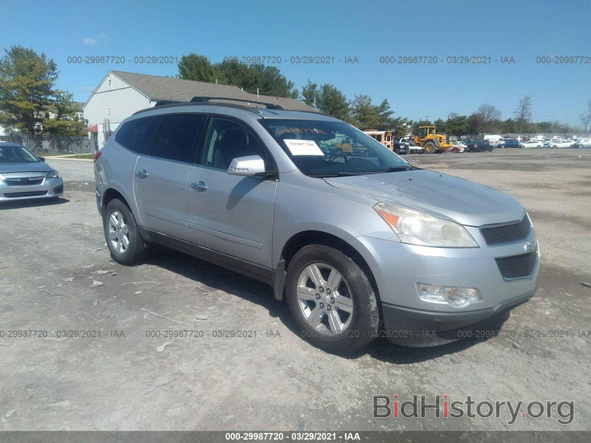 Фотография 1GNKVGEDXBT323295 - CHEVROLET TRAVERSE 2011