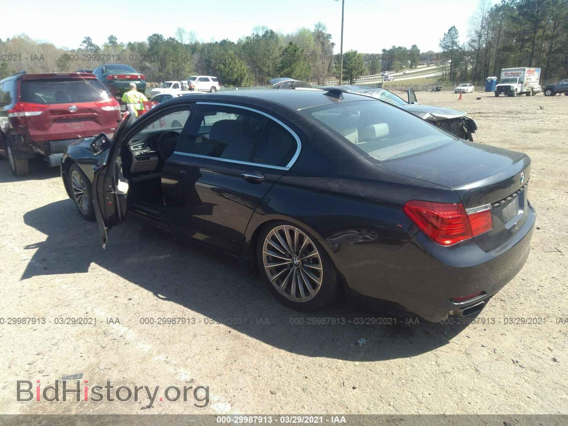 2012 BMW 7 SERIES - VIN: WBAKB4C58CC575612 - Фото 3