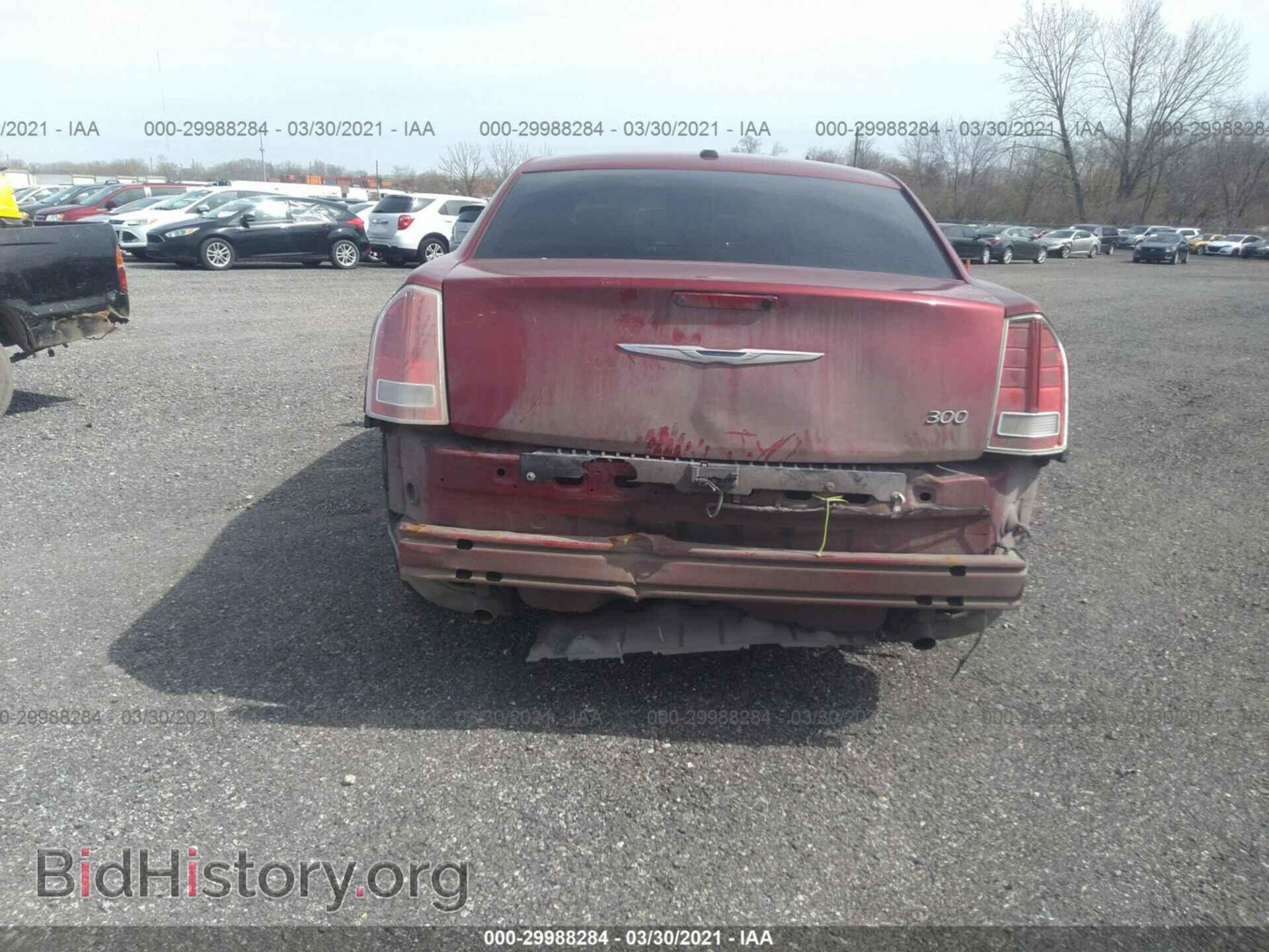 2014 CHRYSLER 300 - VIN: 2C3CCAAG1EH235729 - Фото 6